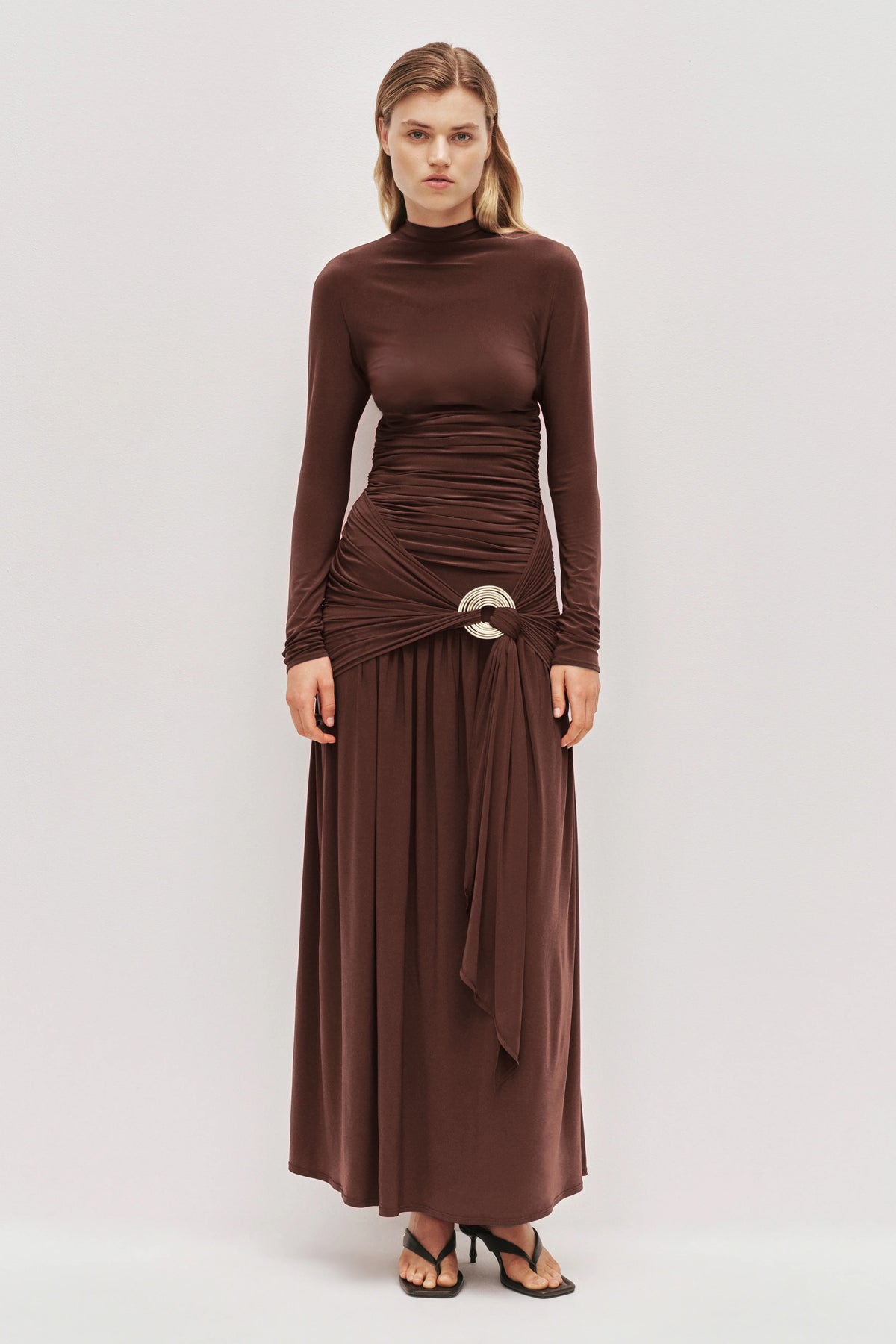 jacinth maxi dress in chocolate brown jersey Selah | Dark With its twist halterneck SI8987T This Is Us' Flash Style:EE01489BK