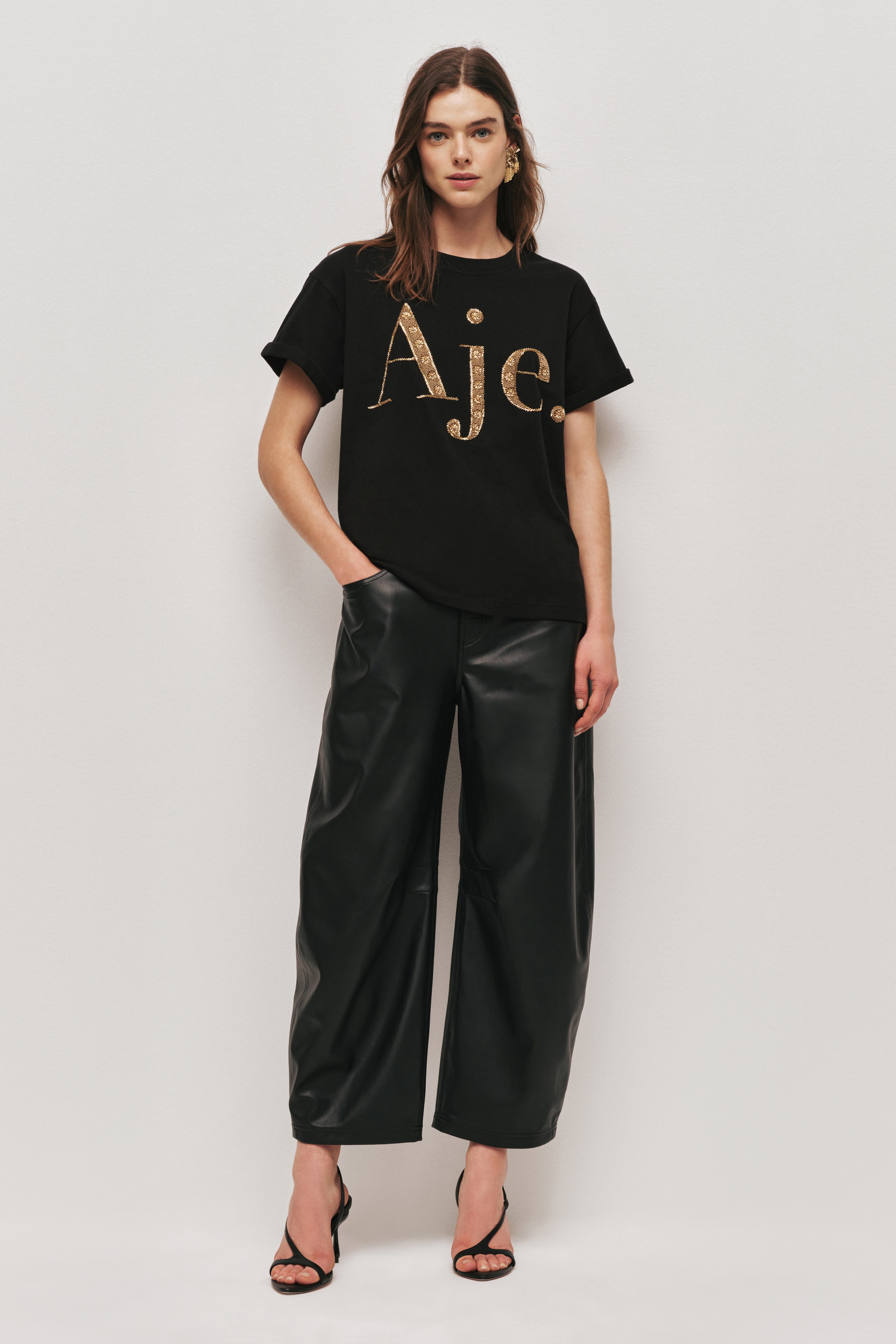 26RE1073_BLK-GLD_1_1761514182