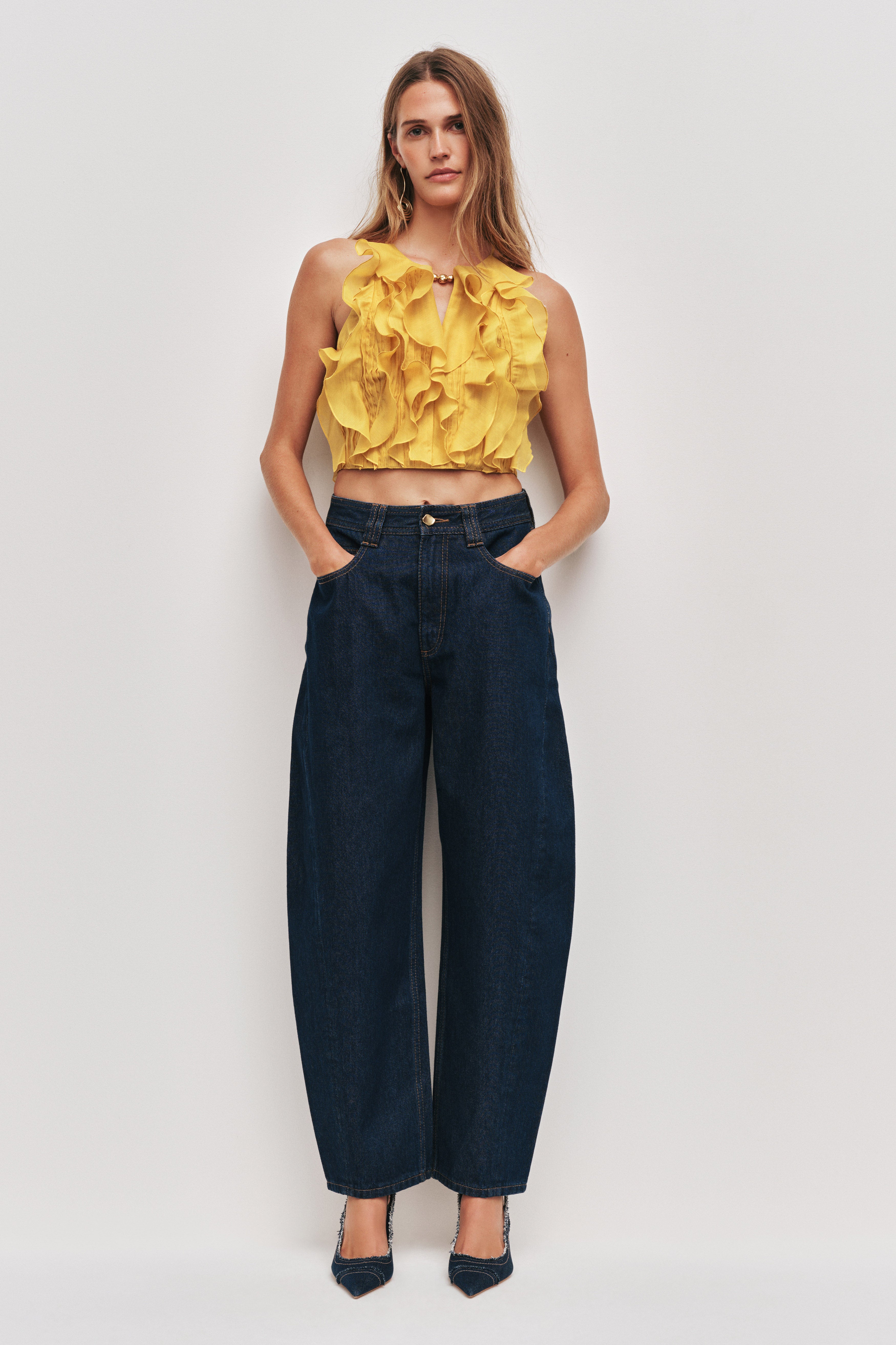 26RE1176_CHARSE_1_1759029824