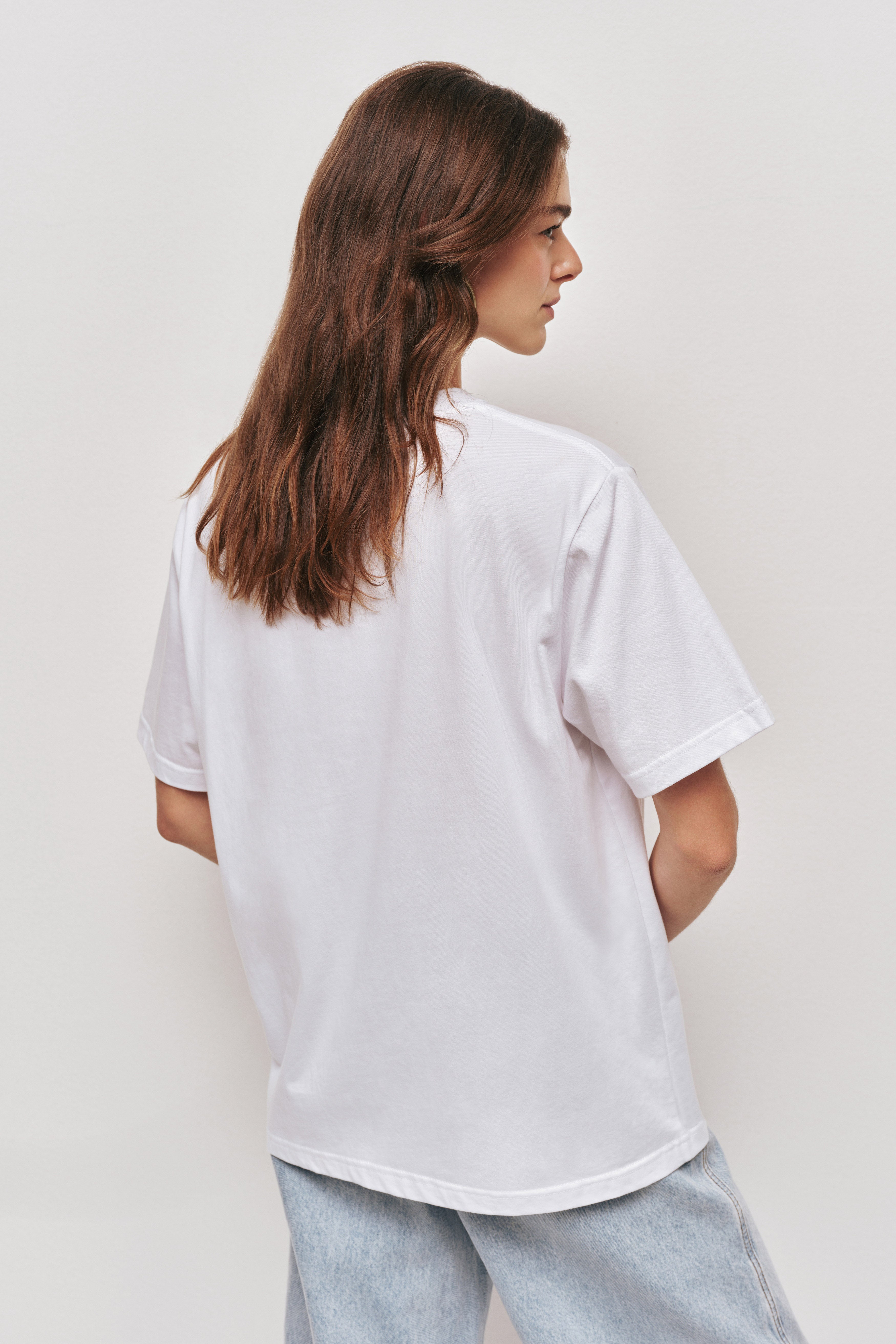 26RE1206_WHITE-PINK_5_1760580390