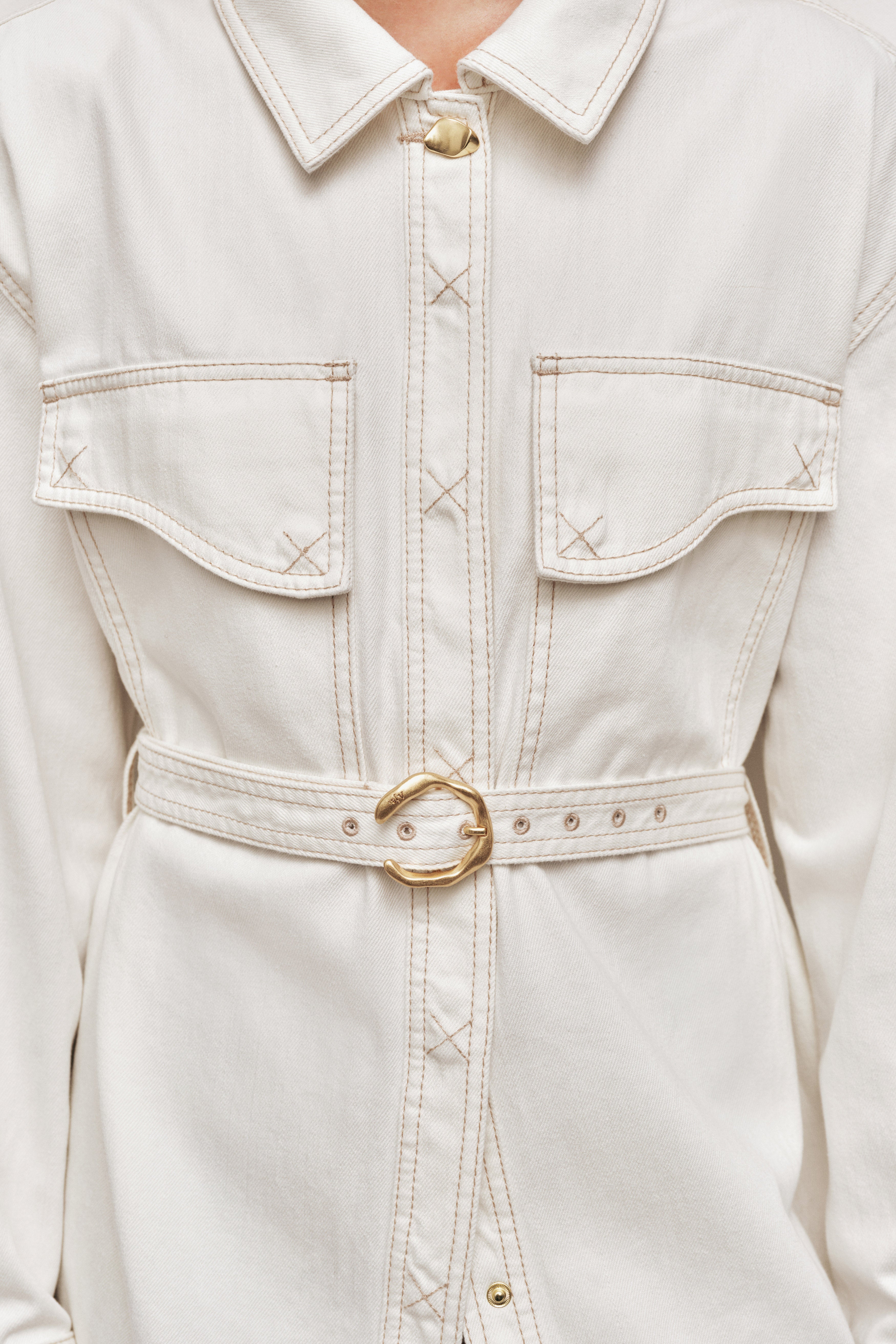 26RE1406_IVRY_4_1759287661