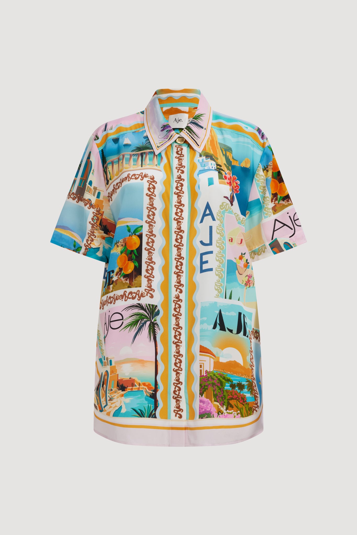 26RE1421_POSTCARD_2_1762391037