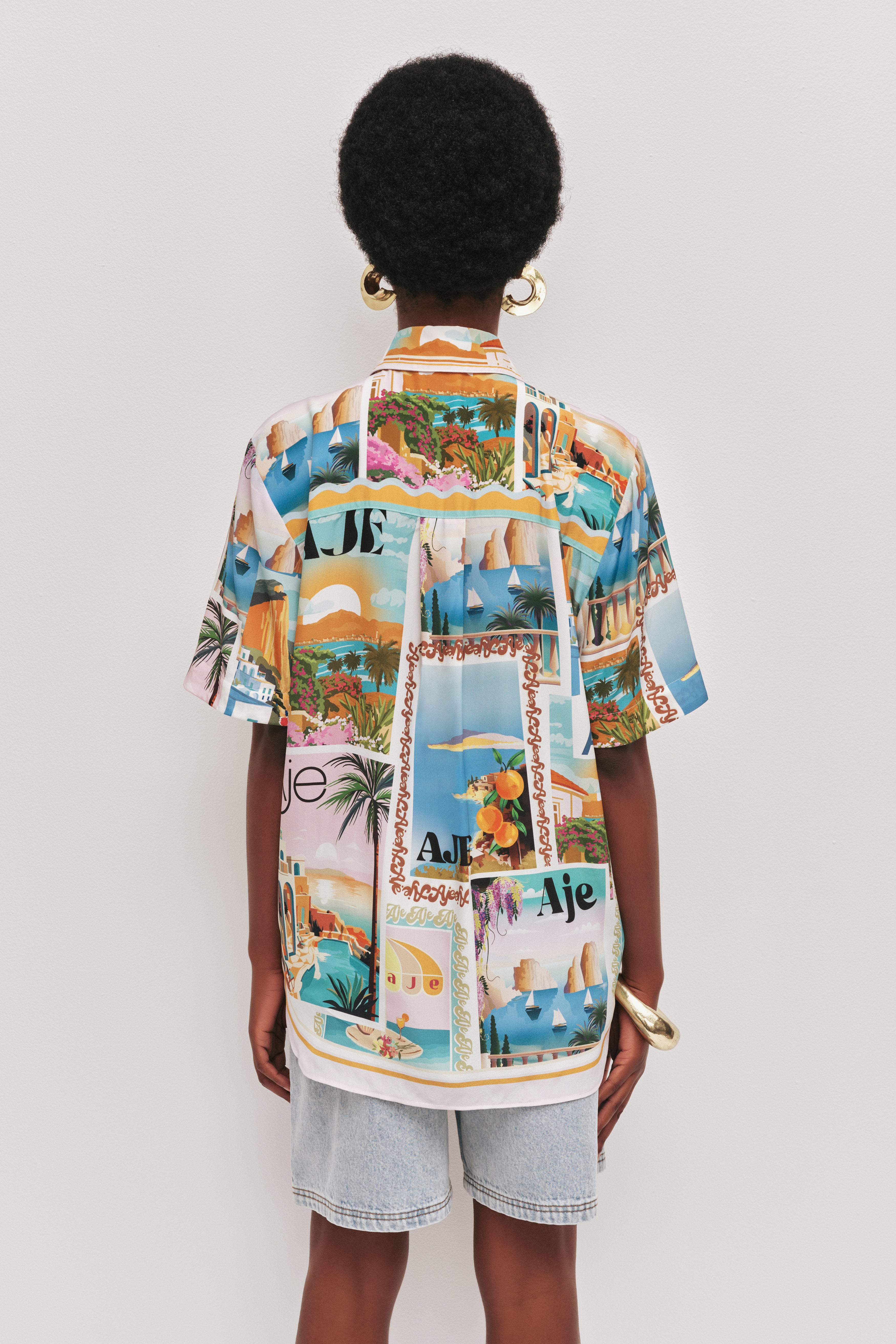 26RE1421_POSTCARD_7_1762669170