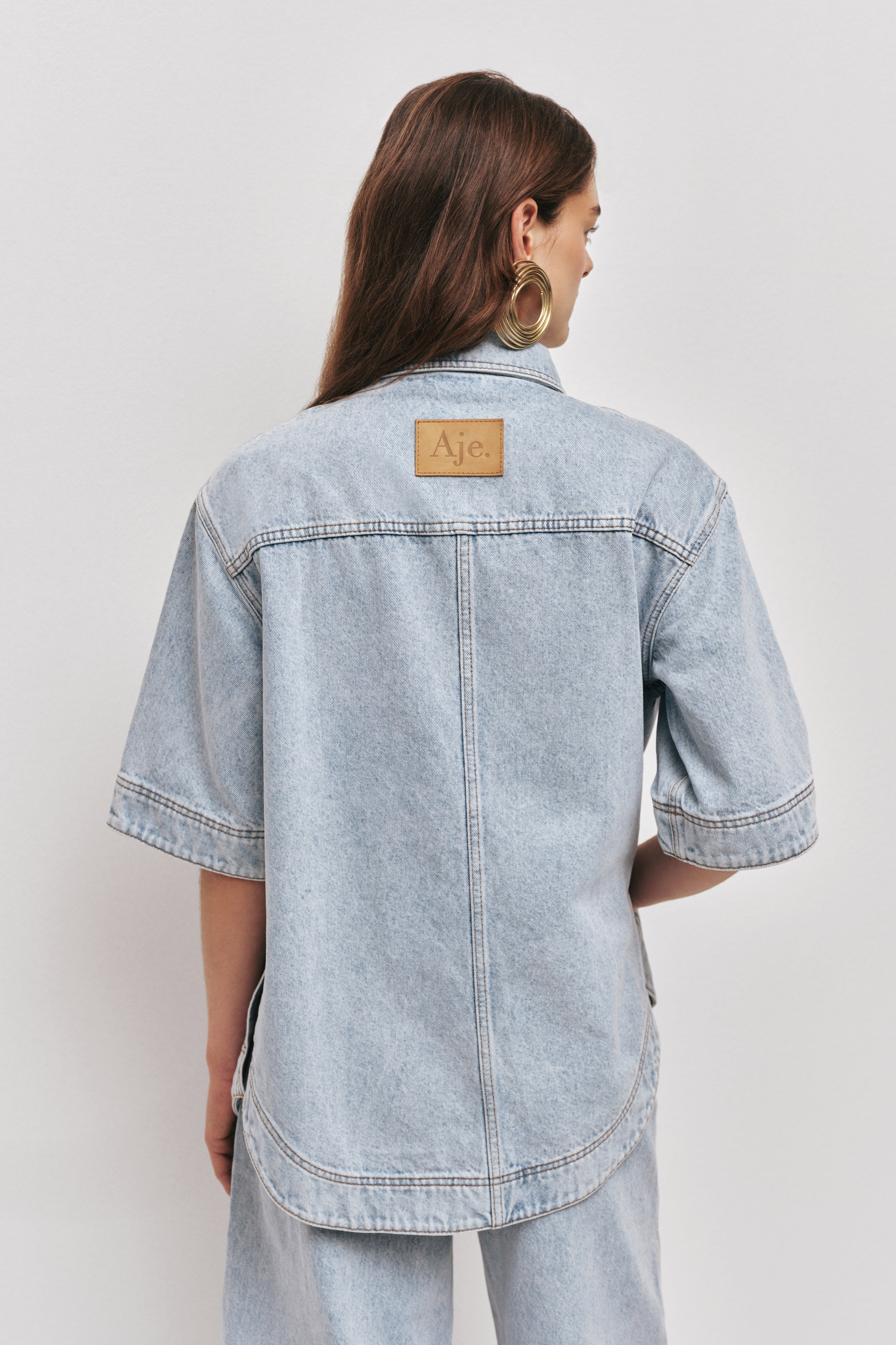 26RE1442_LIGHT-WASH-BLUE_6_1760659626