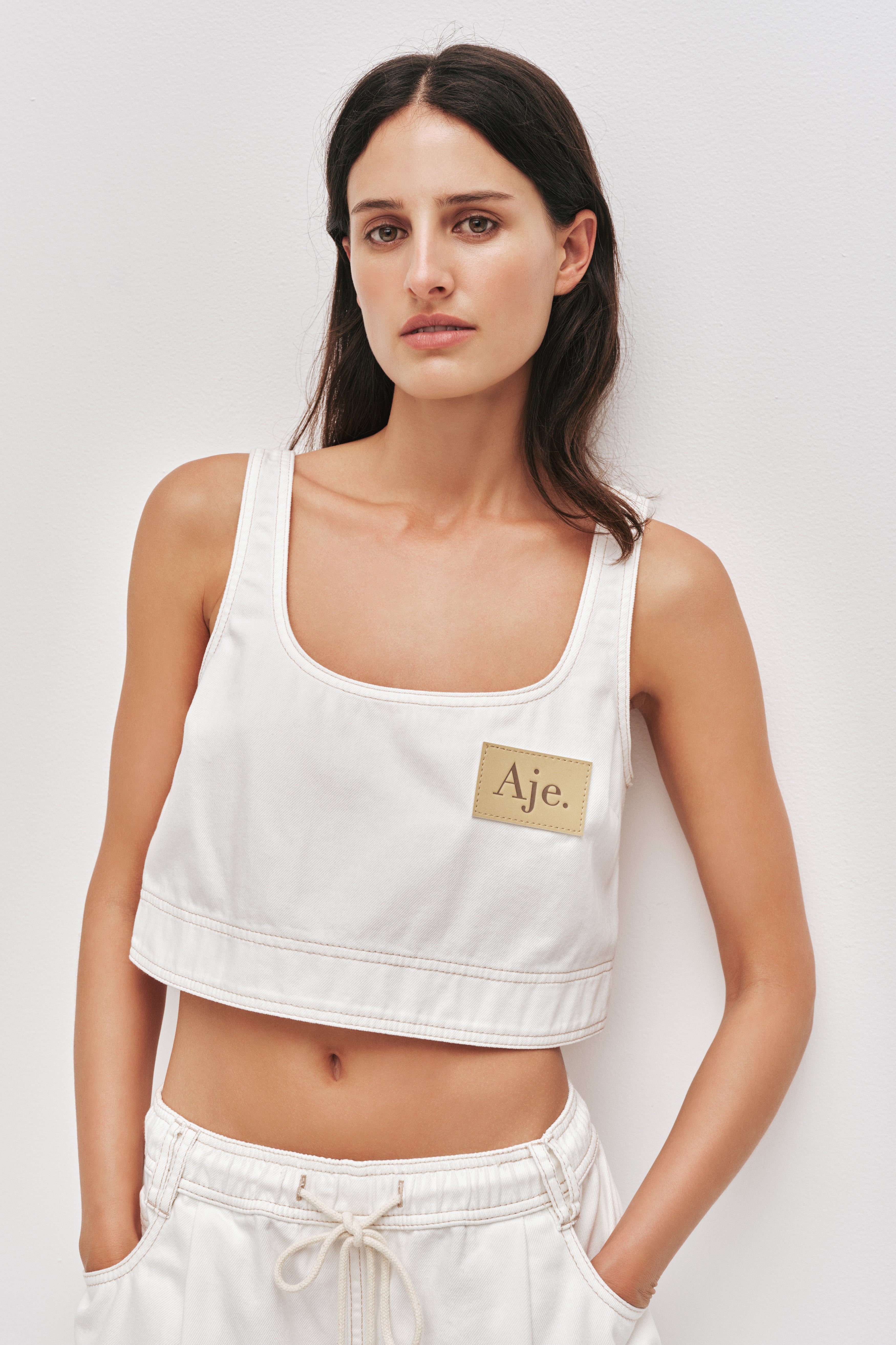 26RE1444_IVRY_3_1764199004