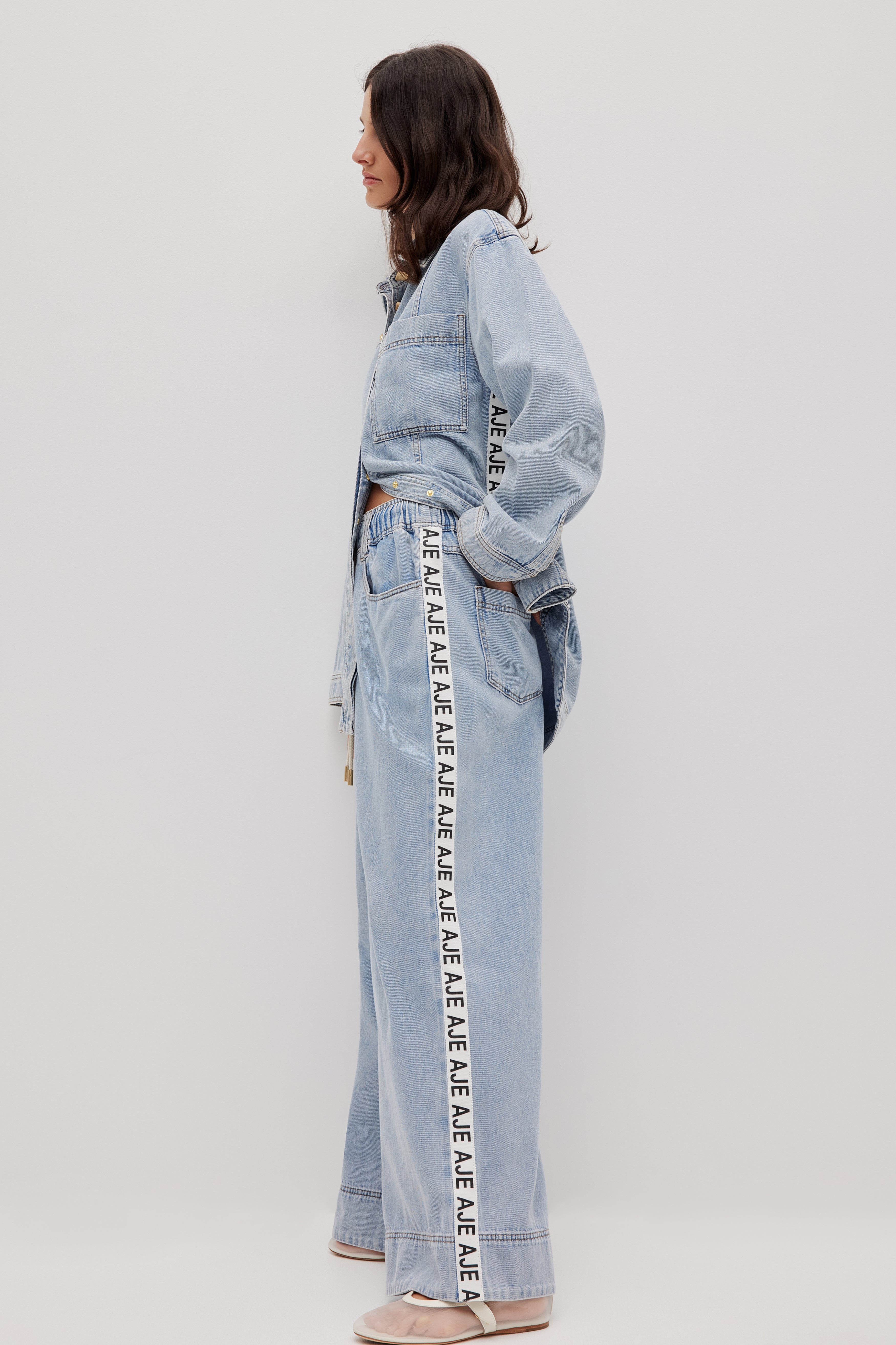 26RE3064_LT-SKY-WSH_1_1761259285