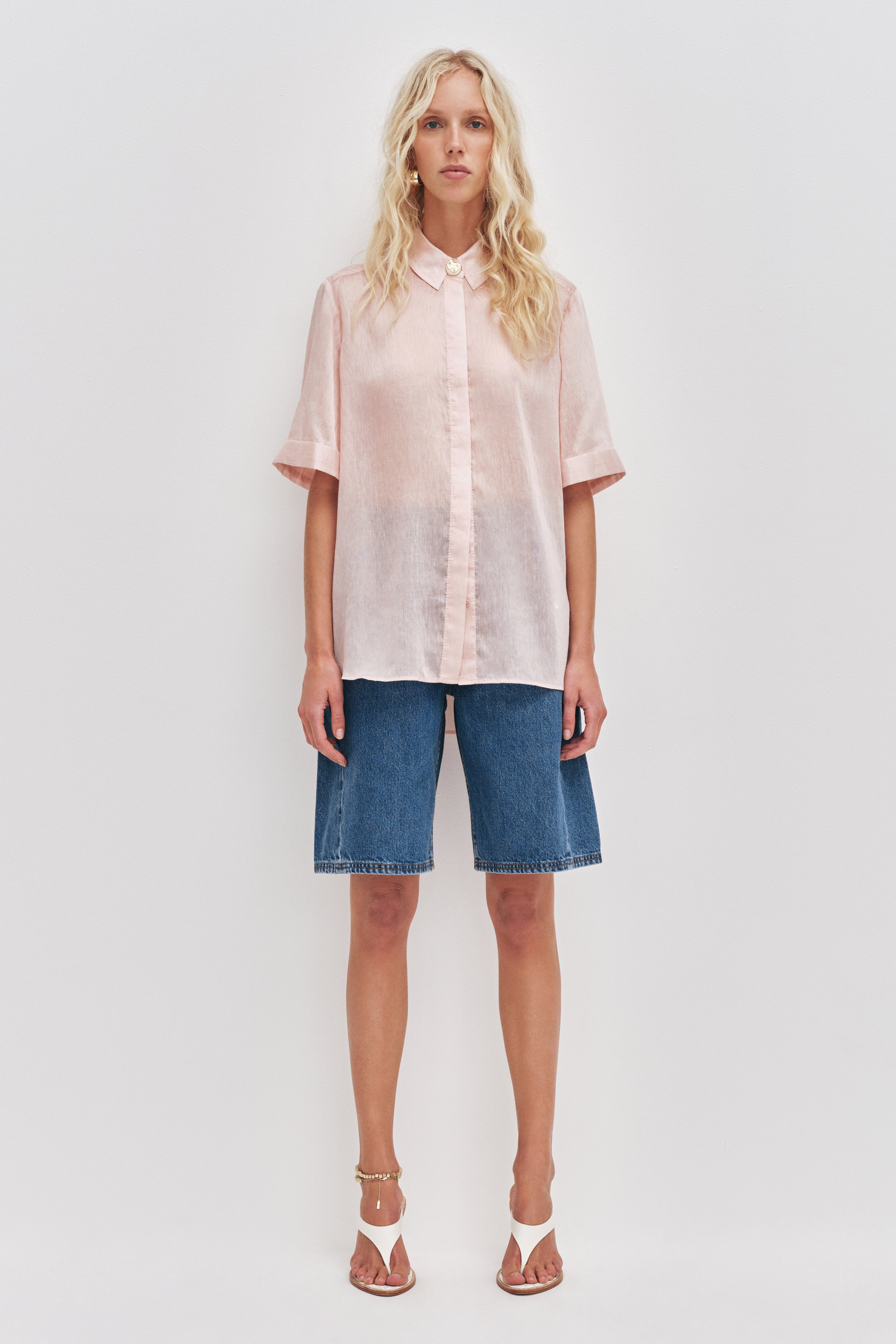 26RE3185_MID-WH-BLU_3_1765320620