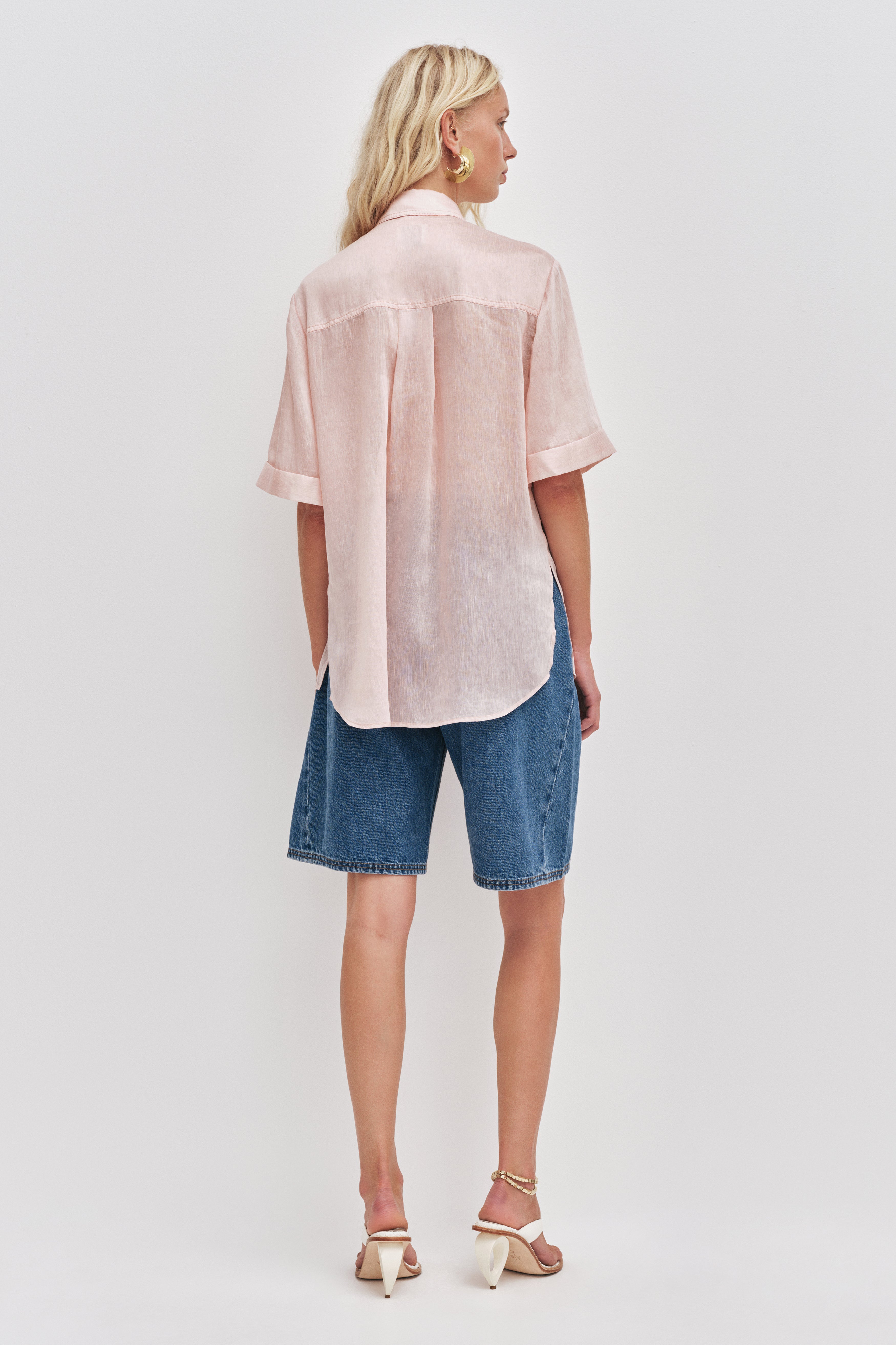 26RE3185_MID-WH-BLU_6_1765320623