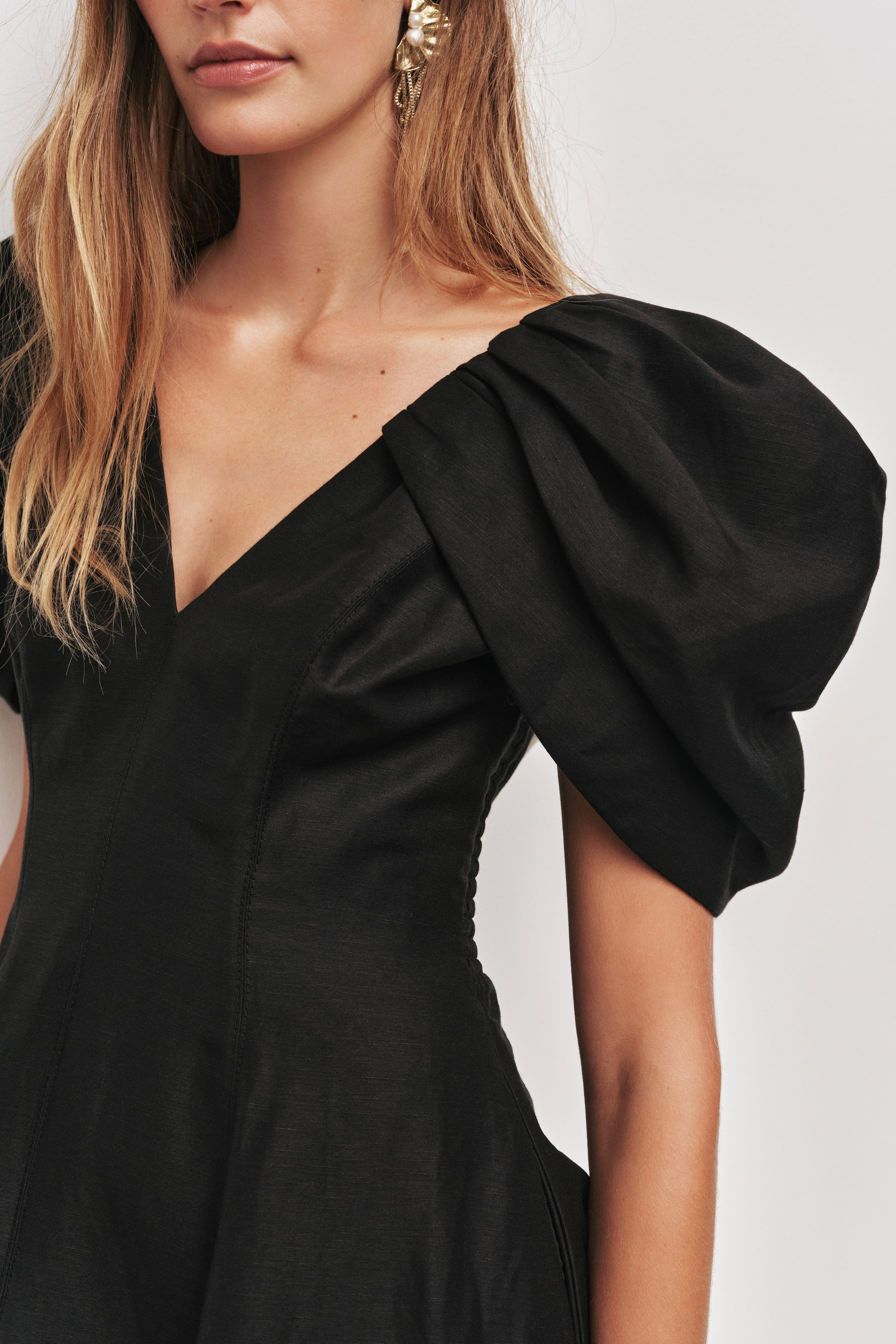 26RE5023_BLK_6_1759108808