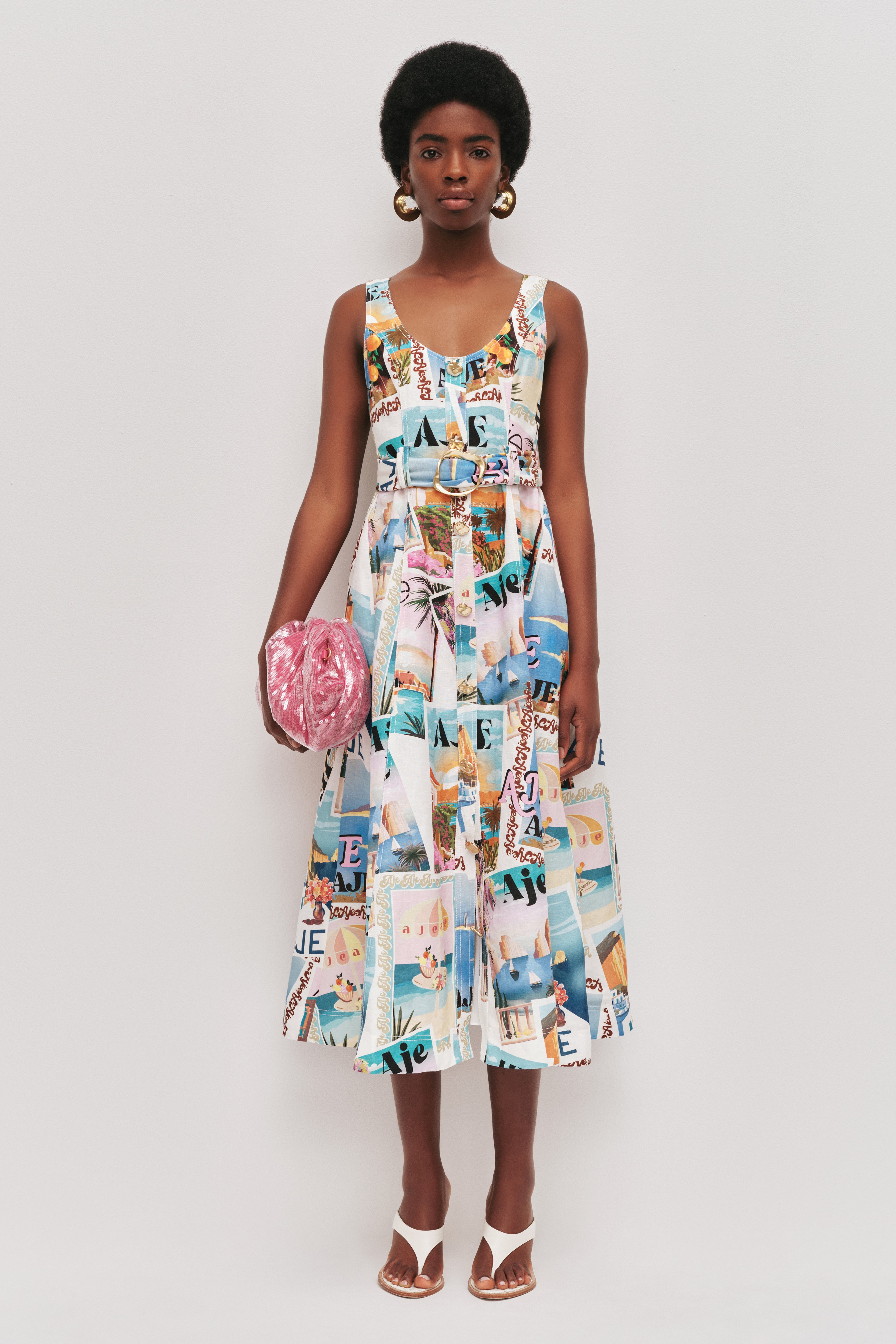 26RE5072_POSTCARD_1_1762669559