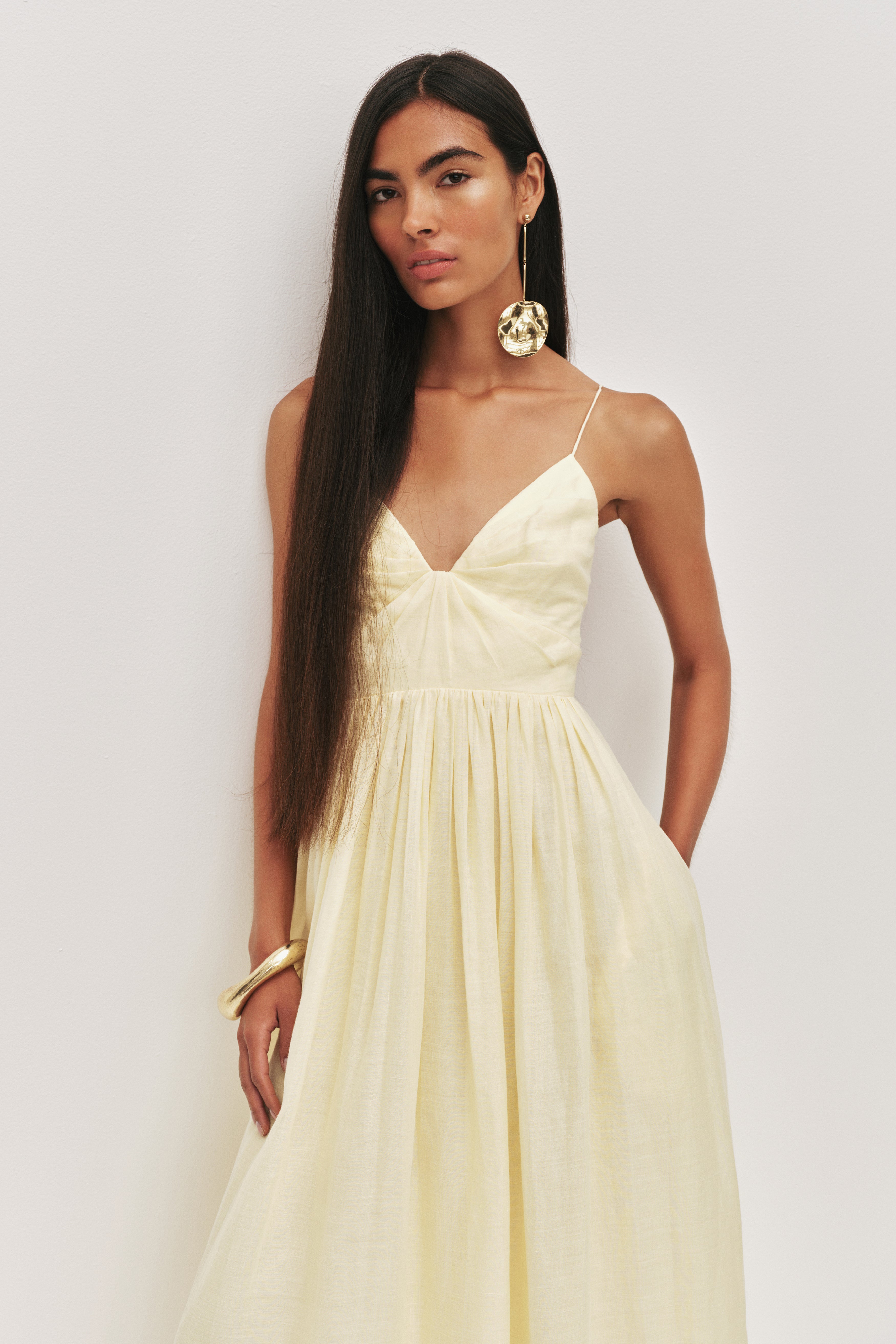 26RE5187_BTR-YLW_3_1764823203