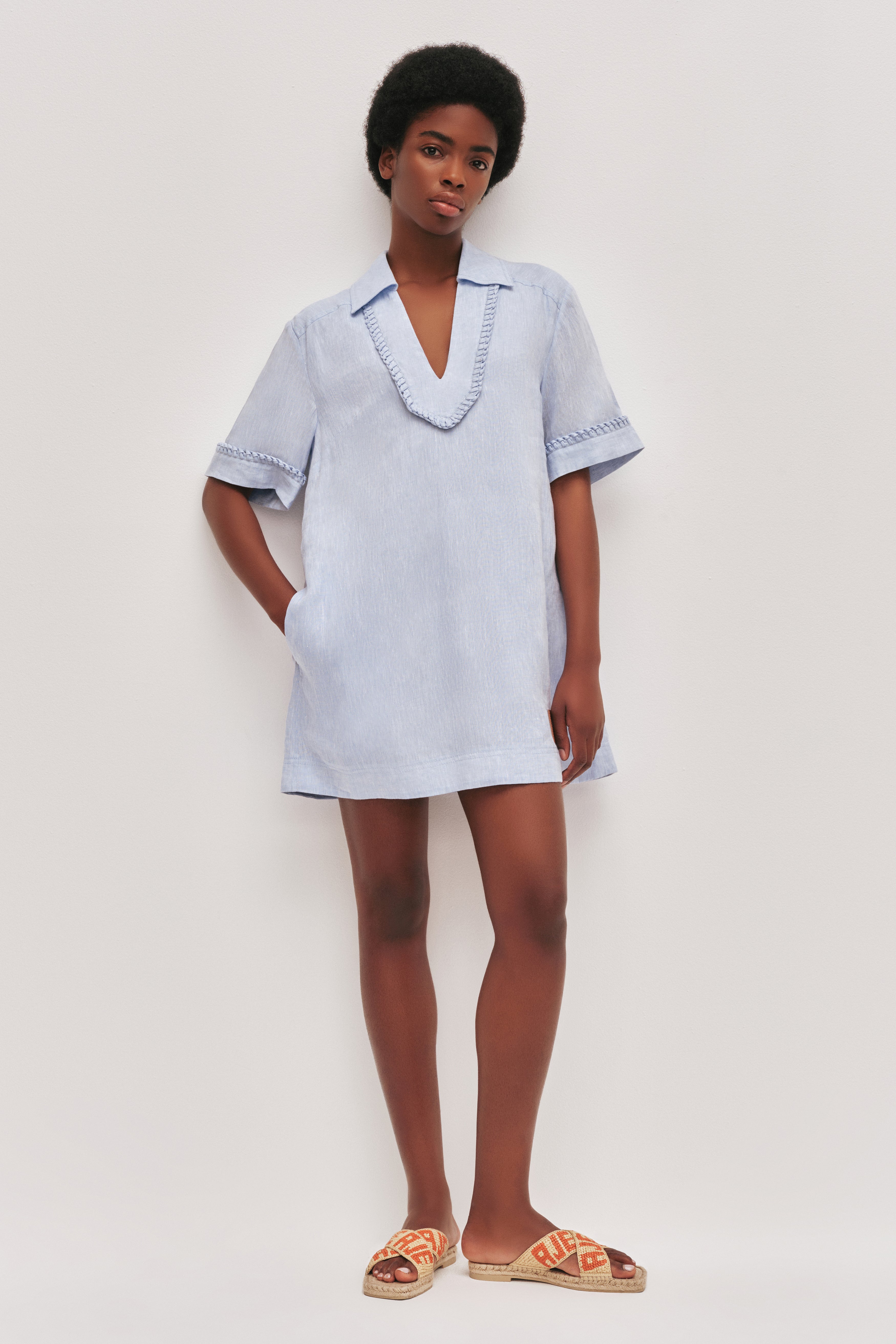 26RE5300_TW-TN-BLU_1_1762673327