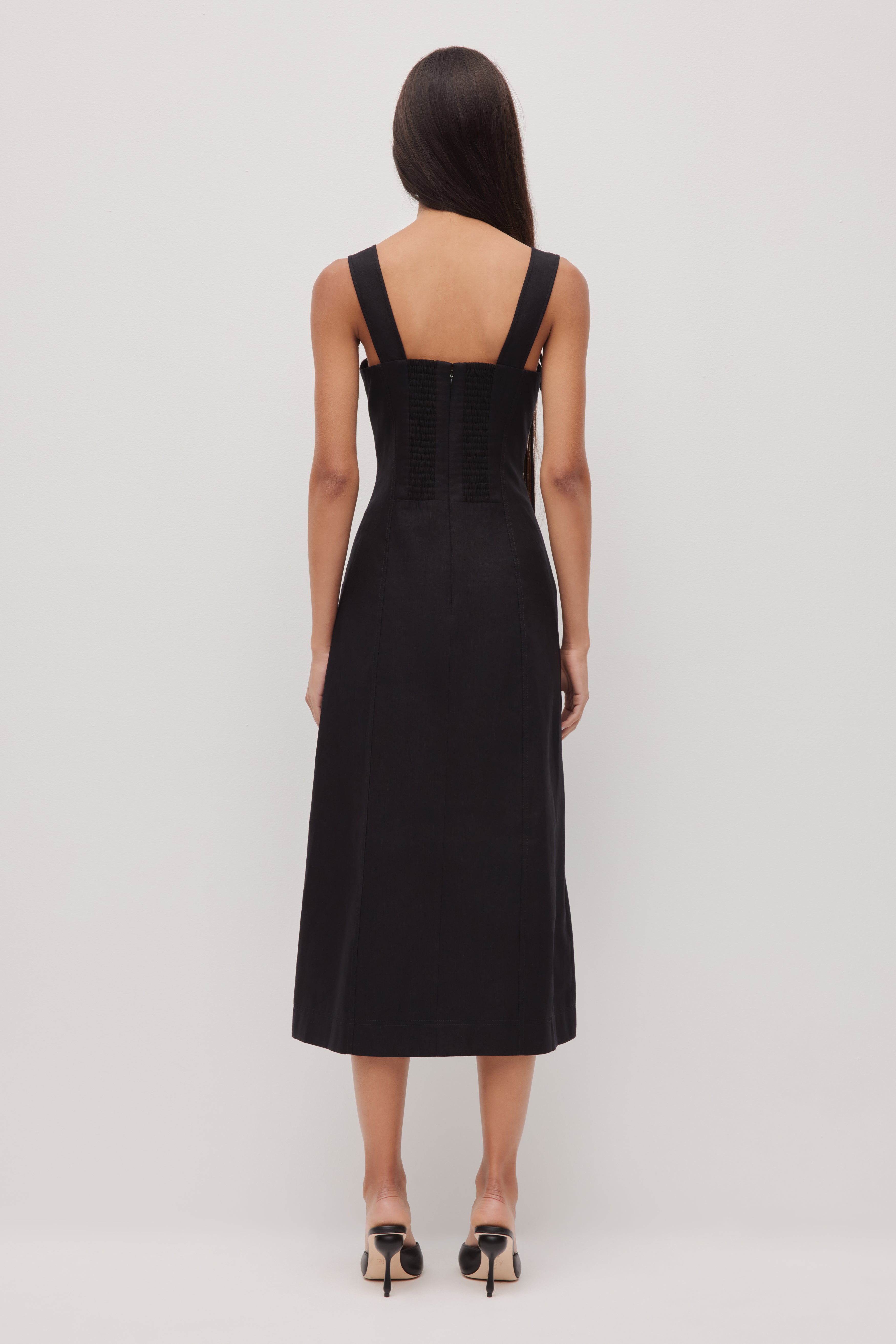 26RE5444_BLK_6_1762673501