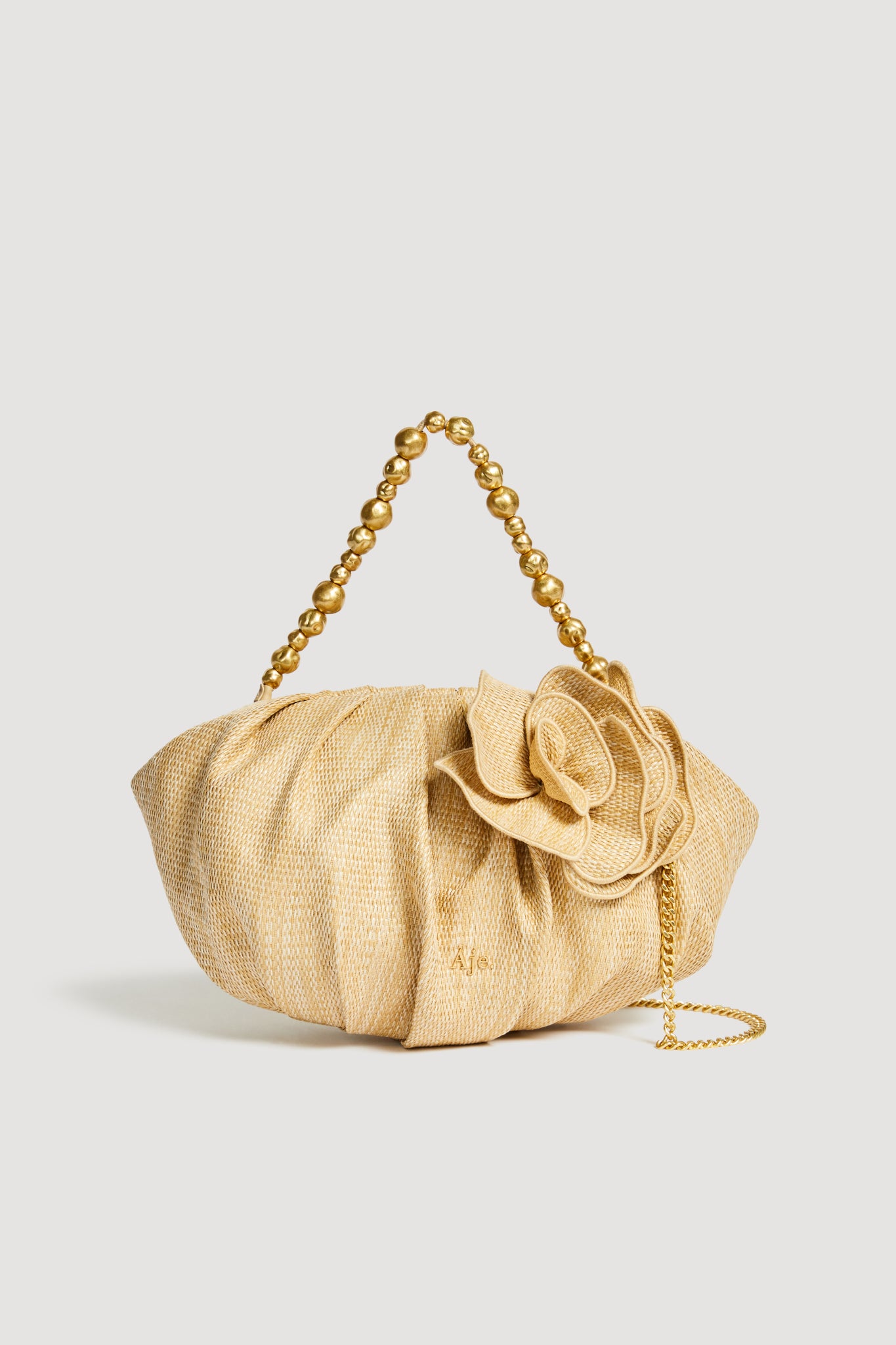 26RE6818_NAT_1_1761285343