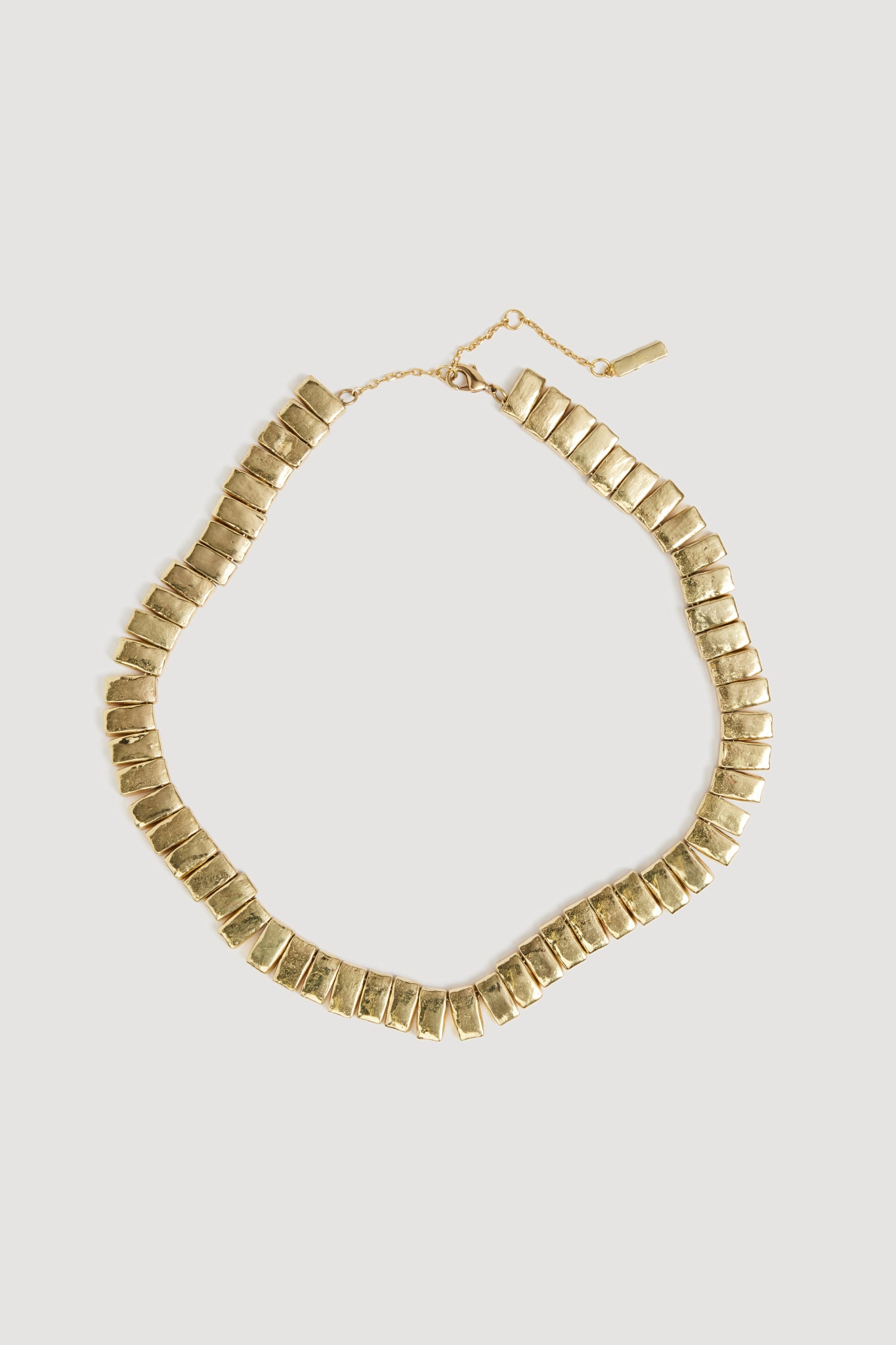 26RE9778_GLD_2_1758722303