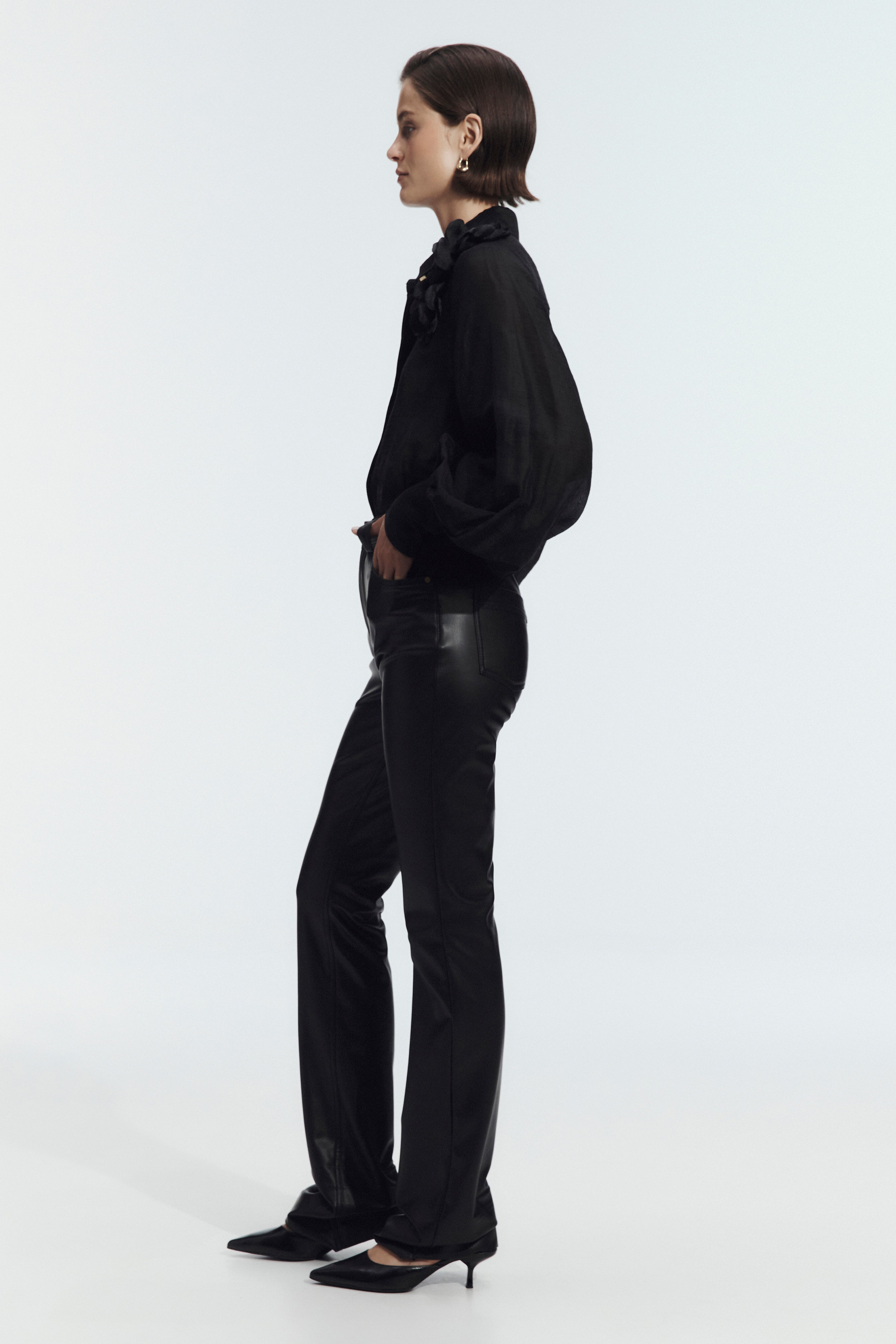 26SS1441_BLK_5_1784259701
