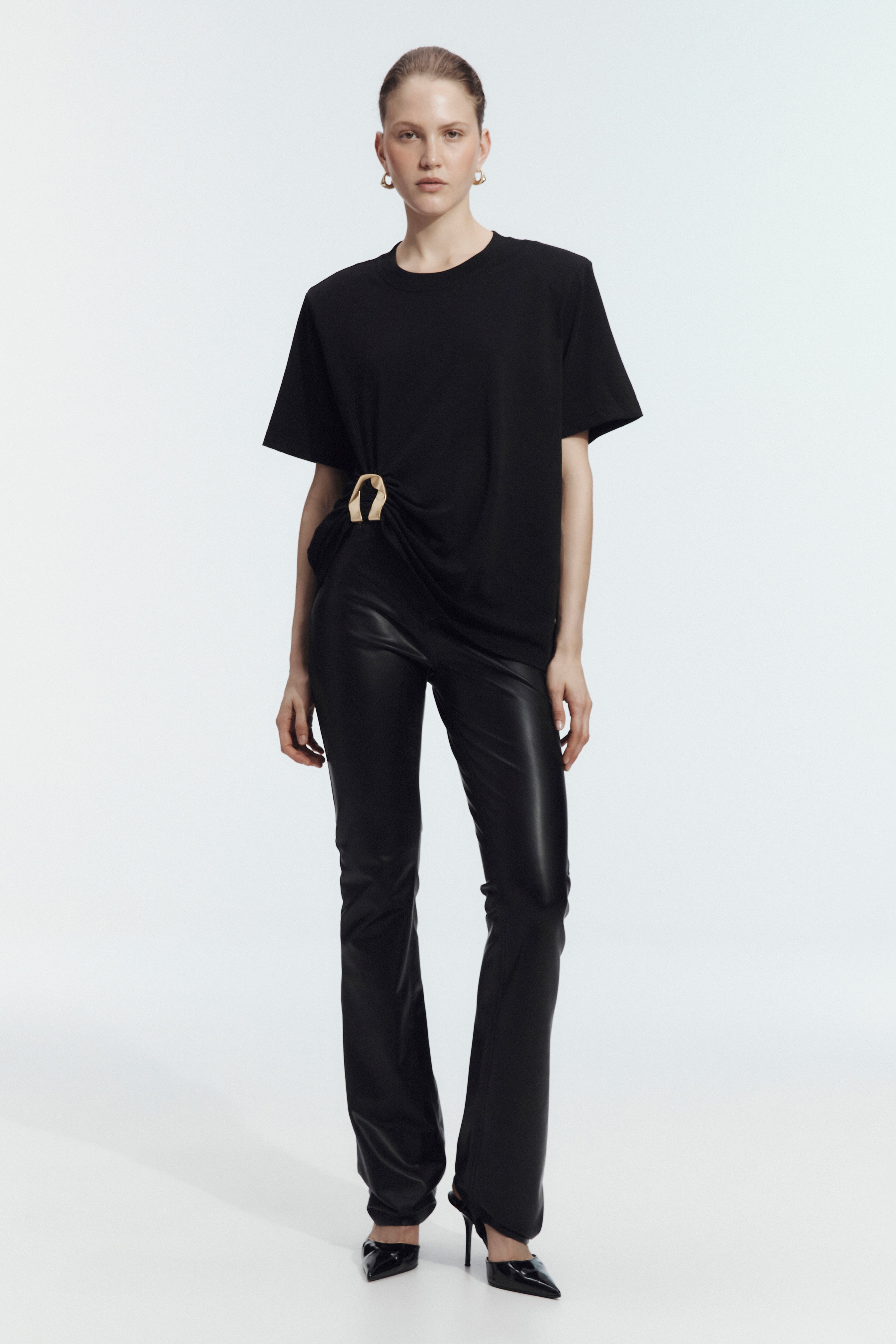 26SS1466_BLK_1_1784261064