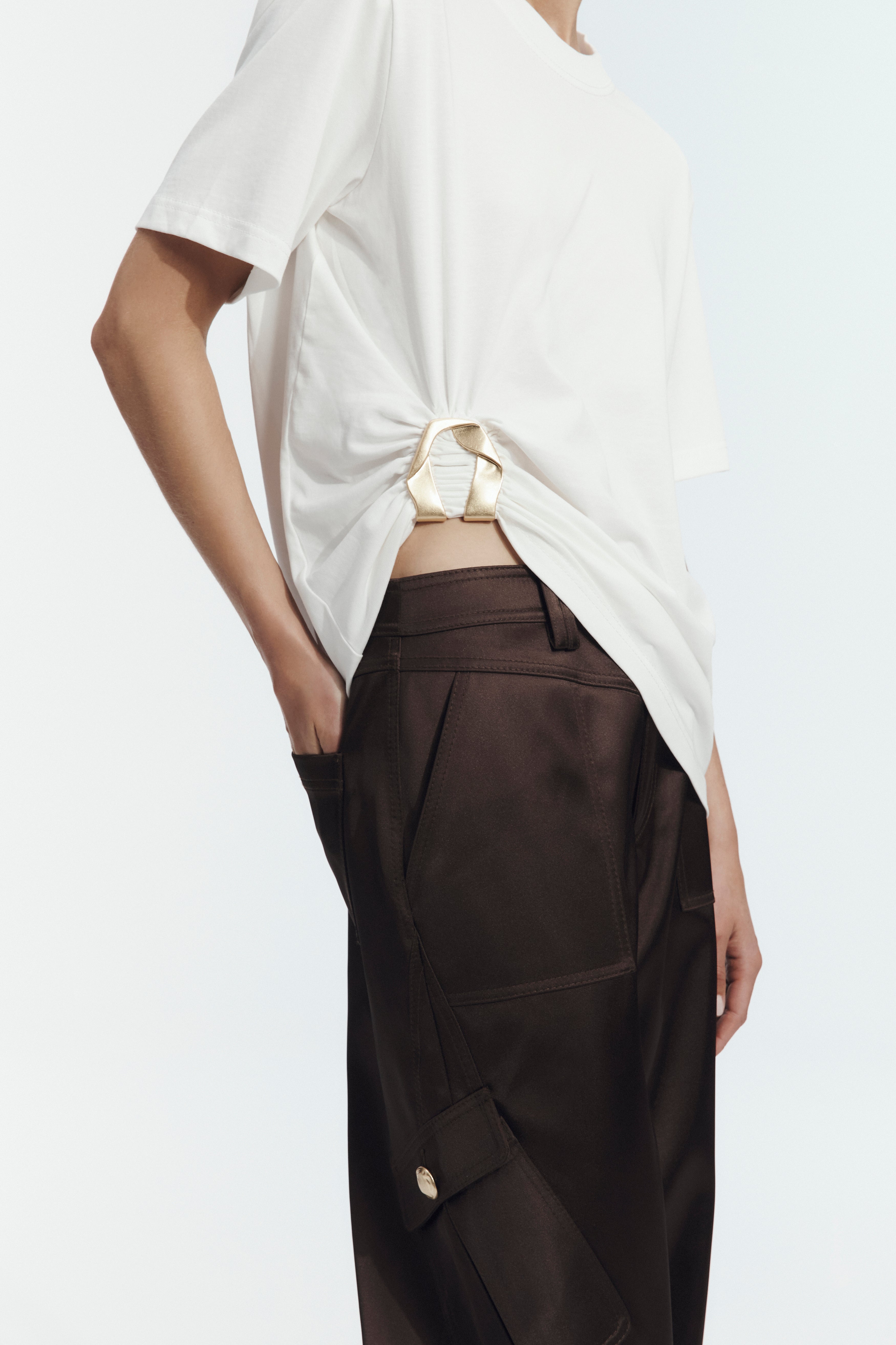 26SS1466_WHT_5_1784258482