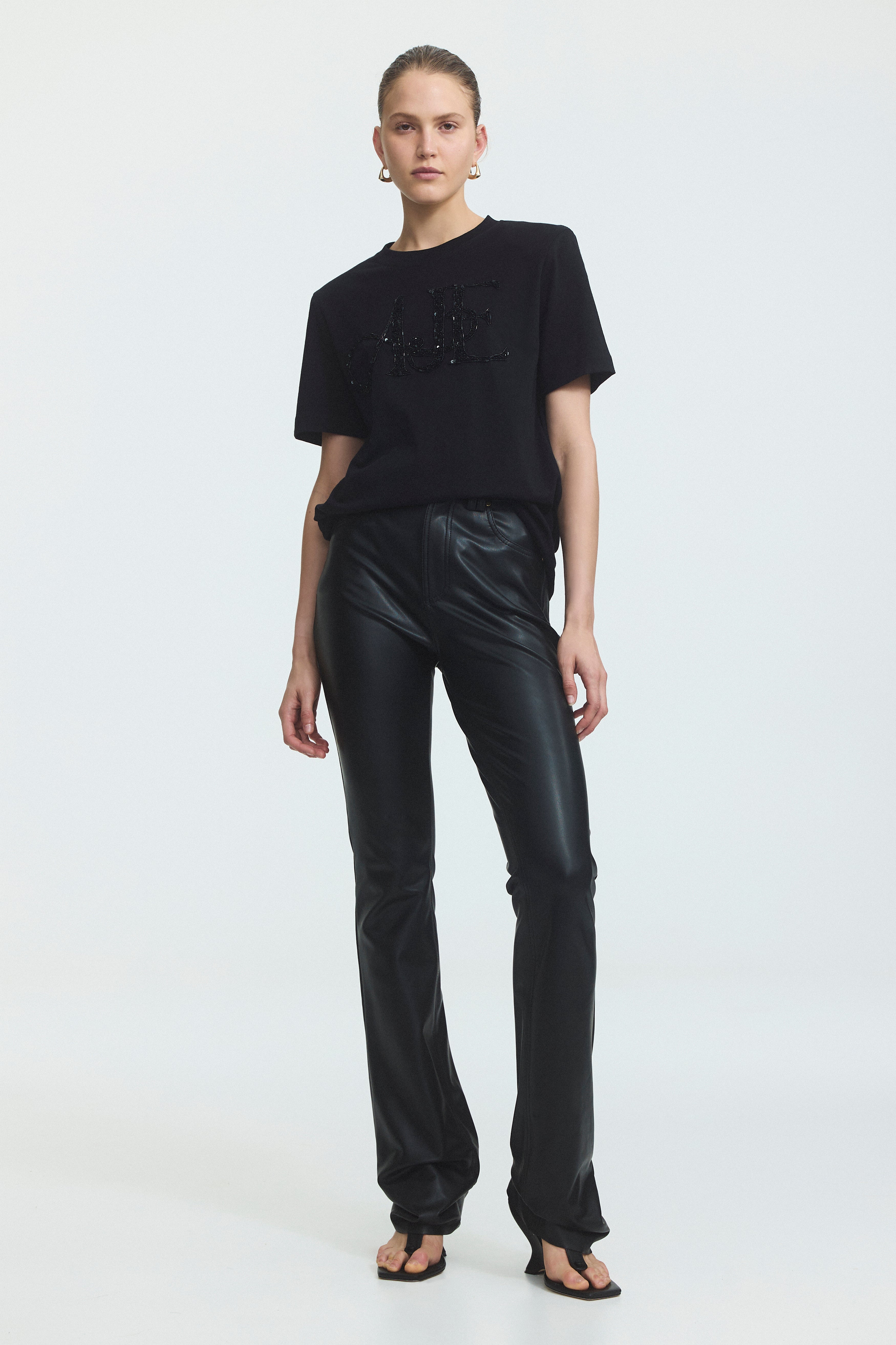 26SS1741_BLK-BLK_1_1782448157