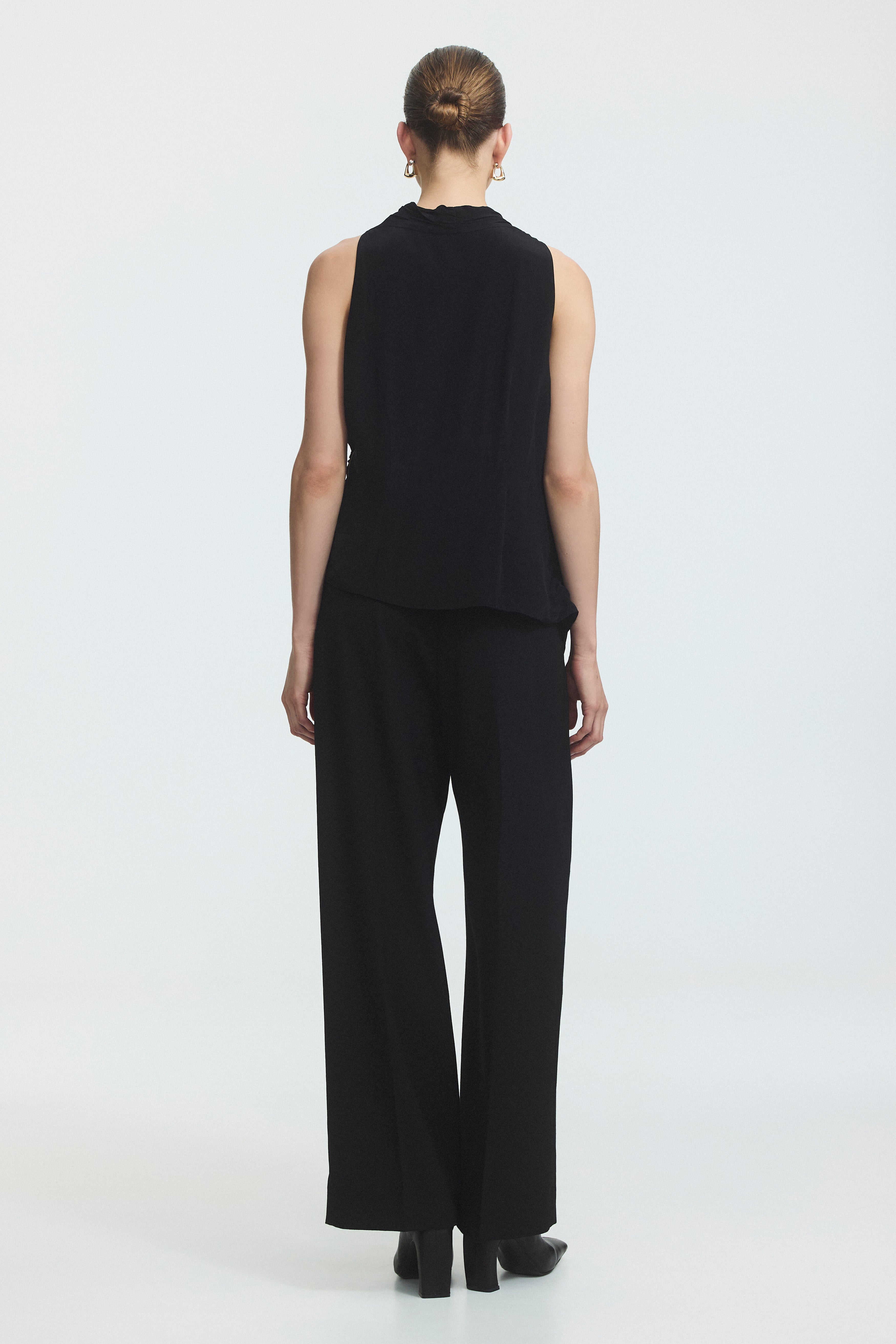 26SS1747_BLK_6_1782623012