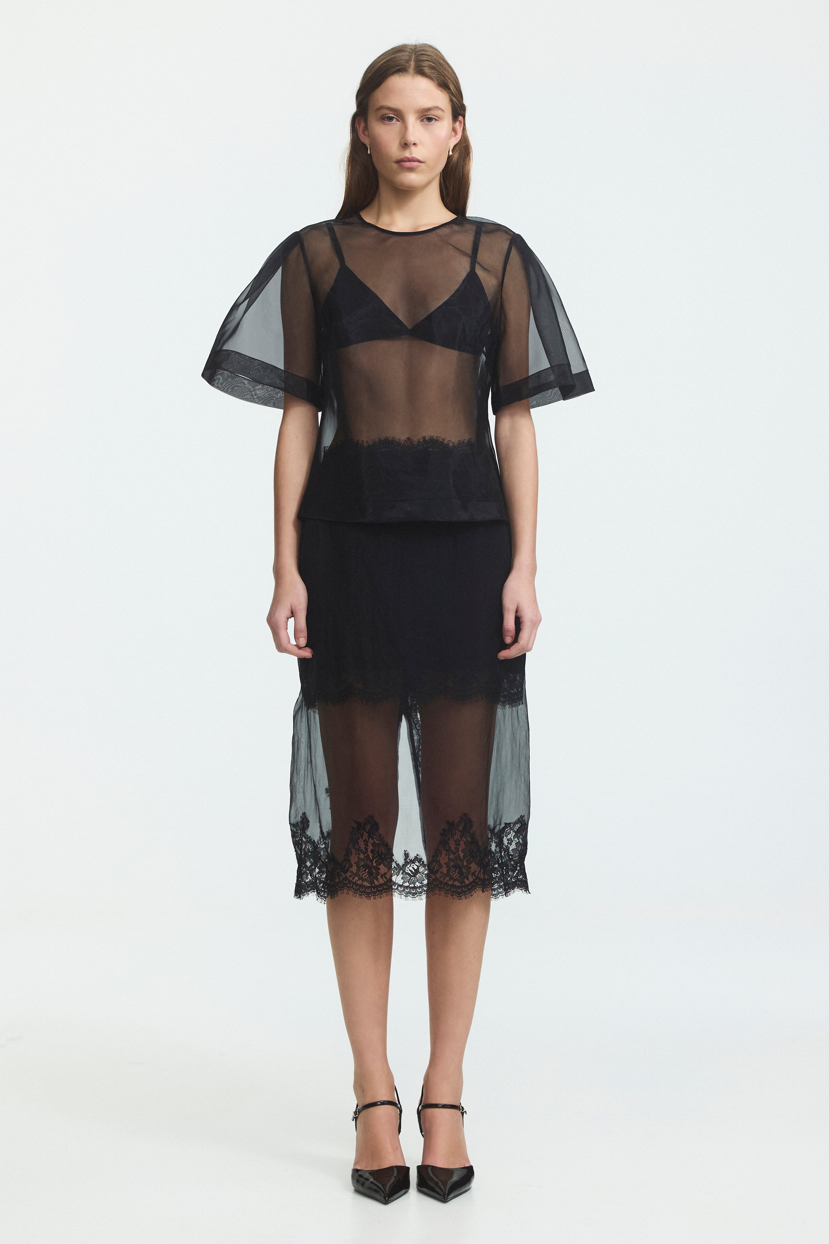 26SS1749_BLK_1_1783403294