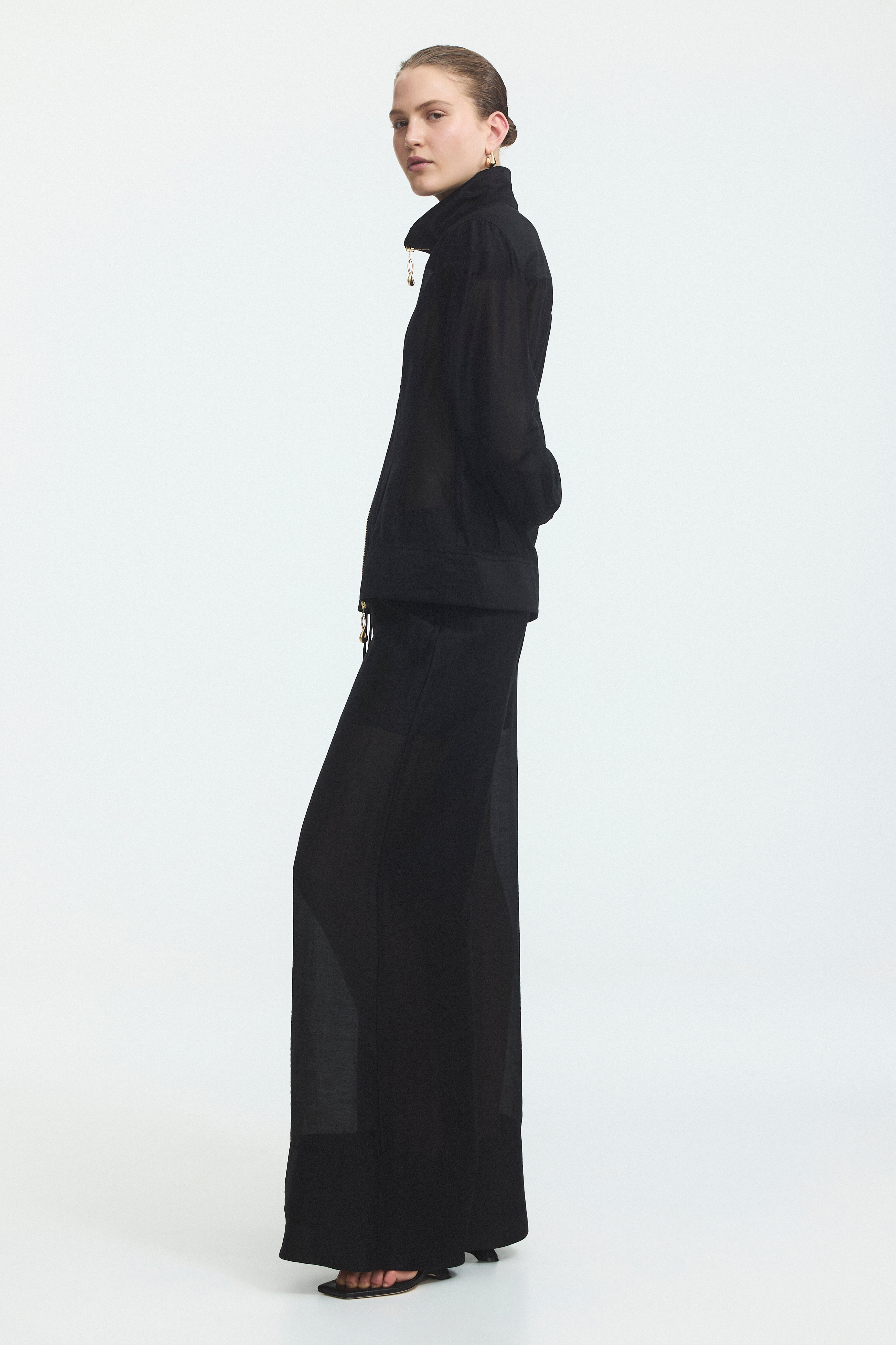 26SS2130_BLK_5_1783402547