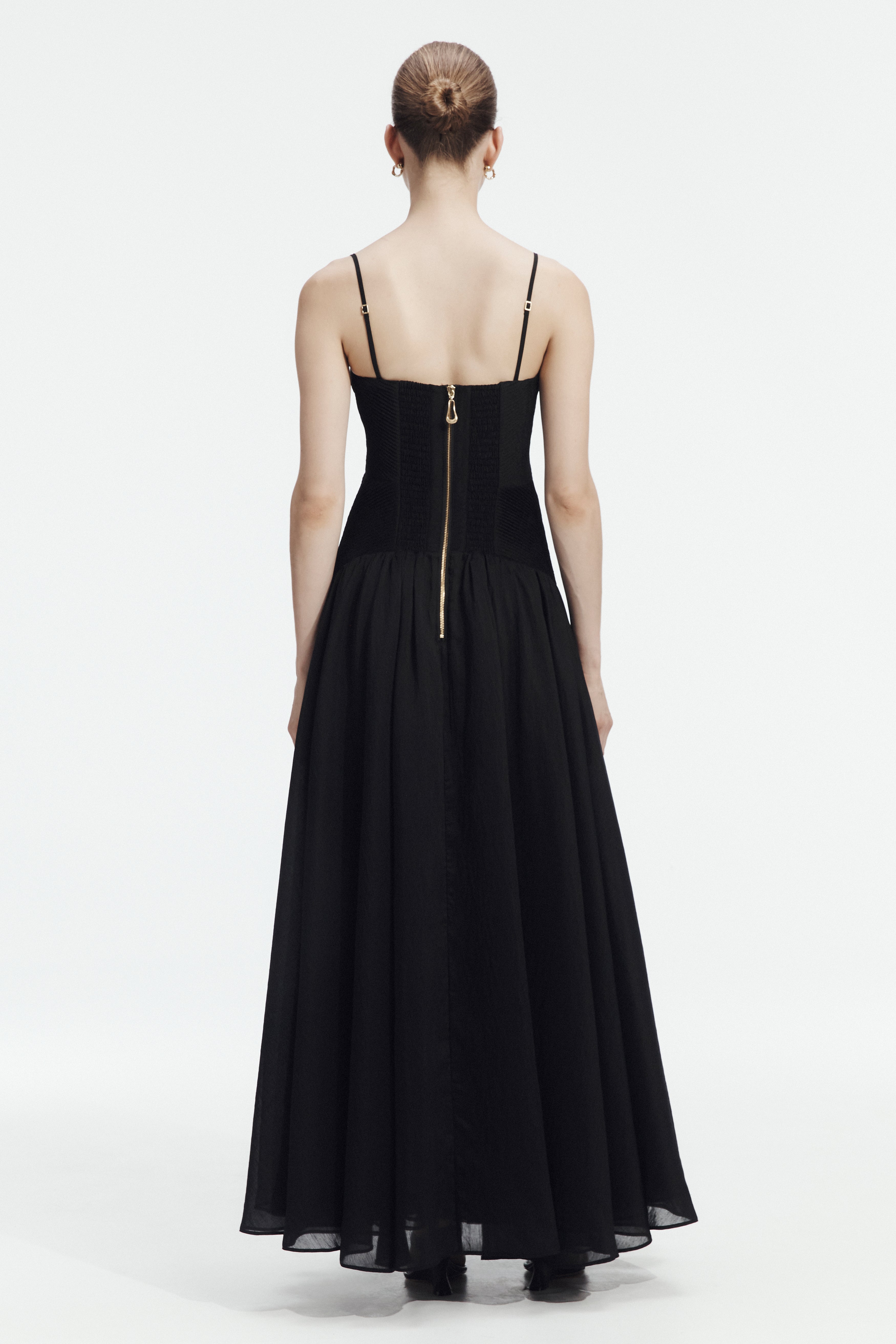Contour Gown