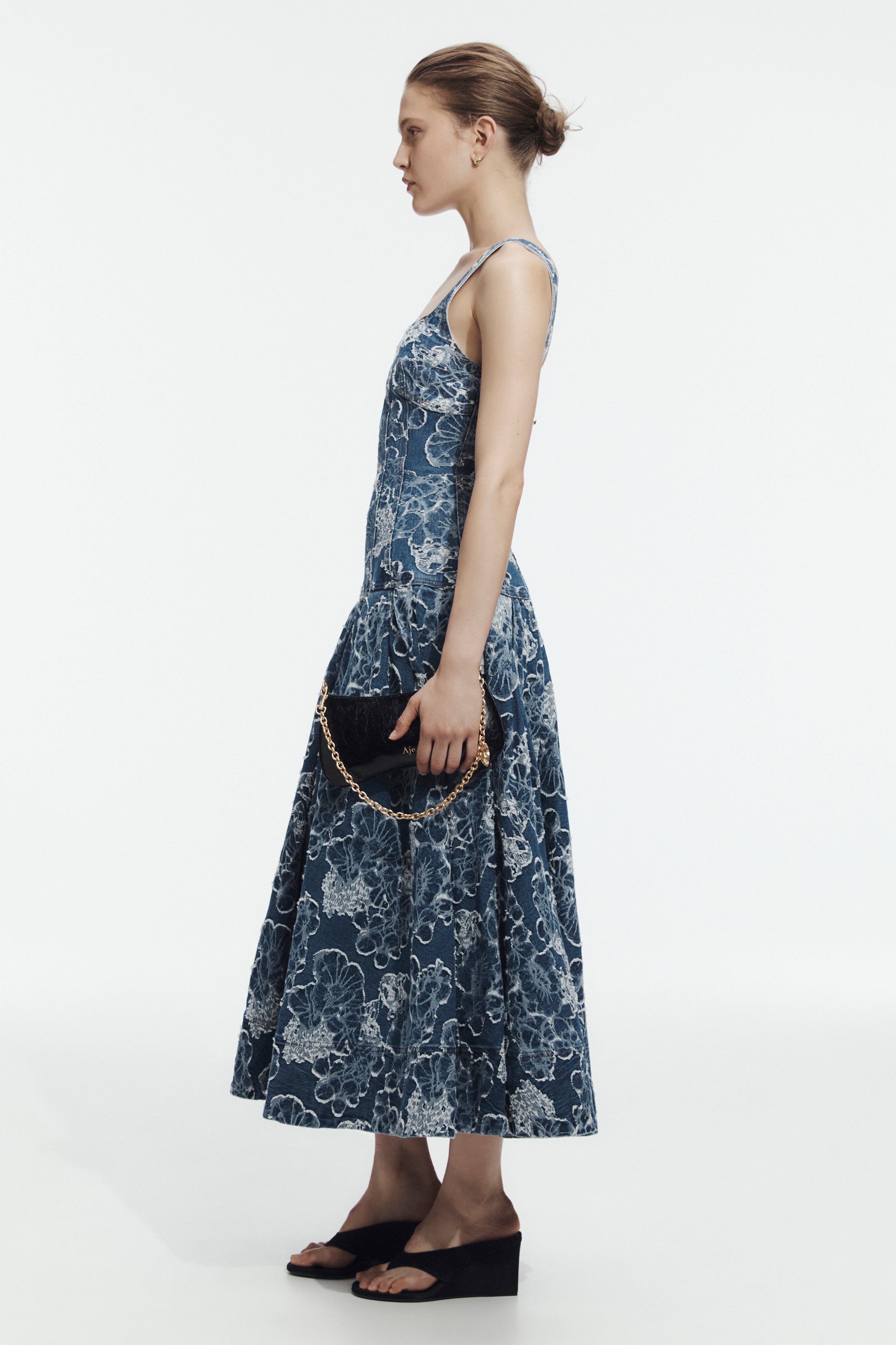 26SS5925_BLU-FLO-WH_5_1785813738