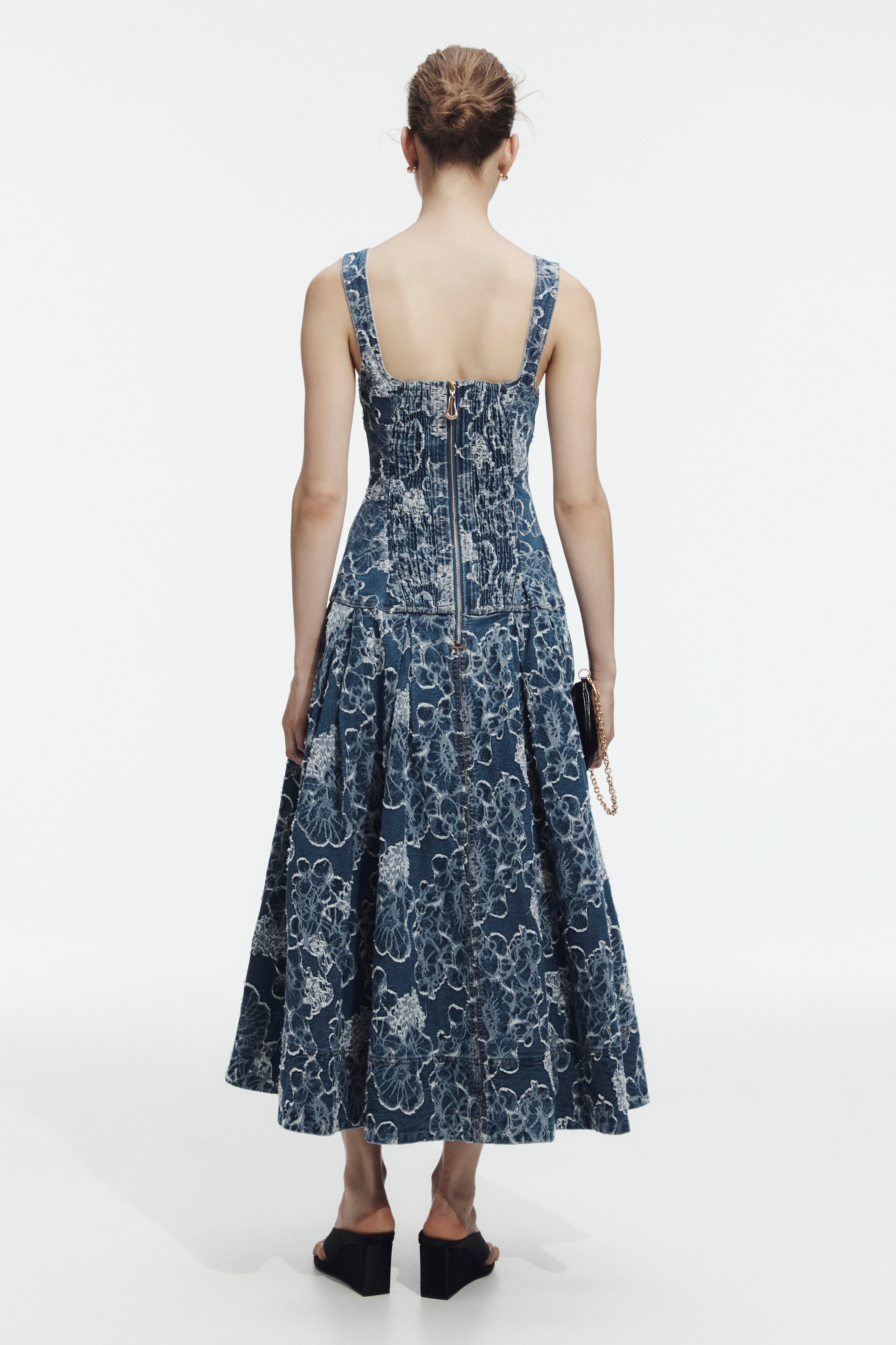 26SS5925_BLU-FLO-WH_6_1785813738