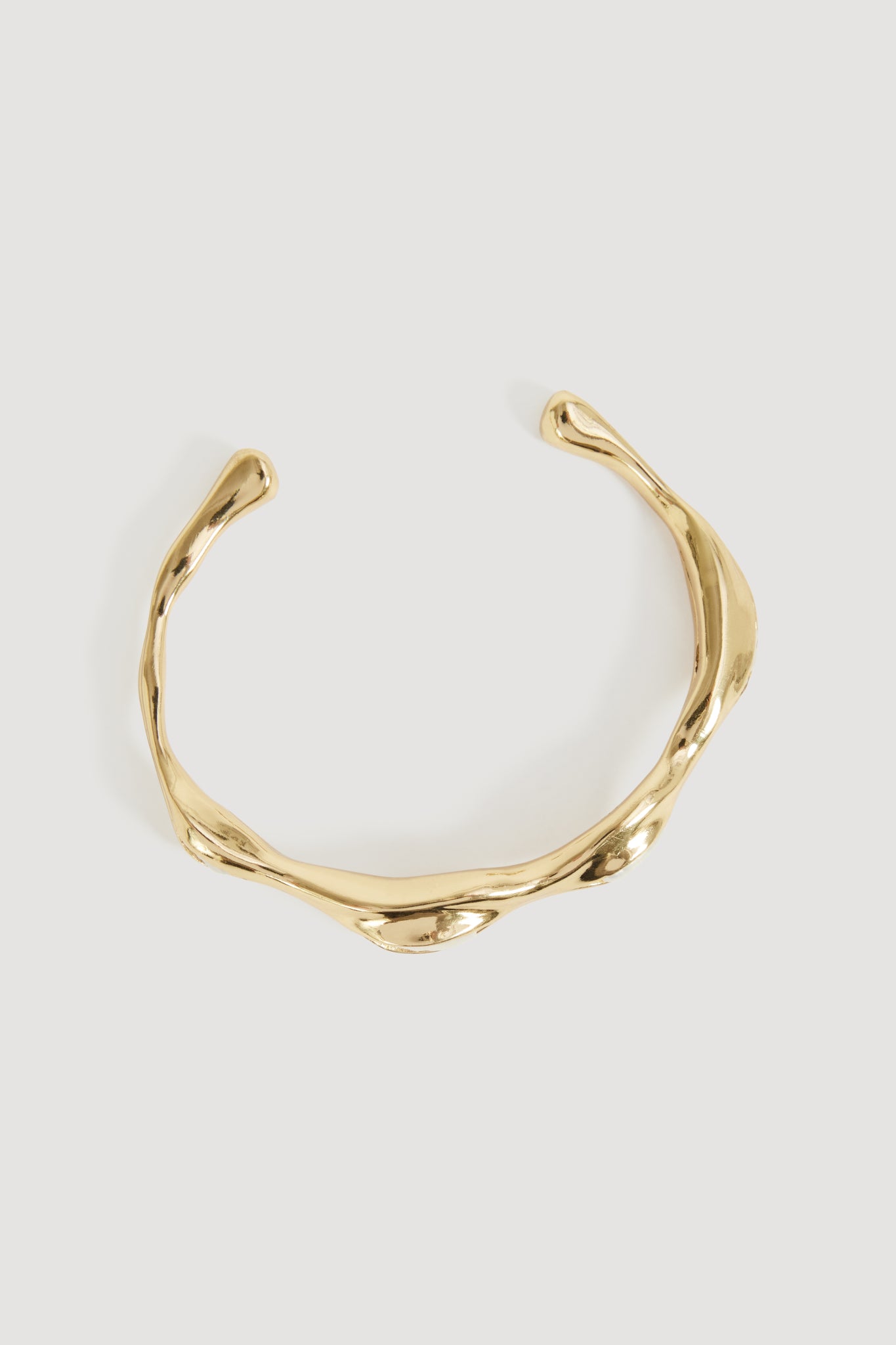 26SS9192_GLD-PRL_2_1782529607