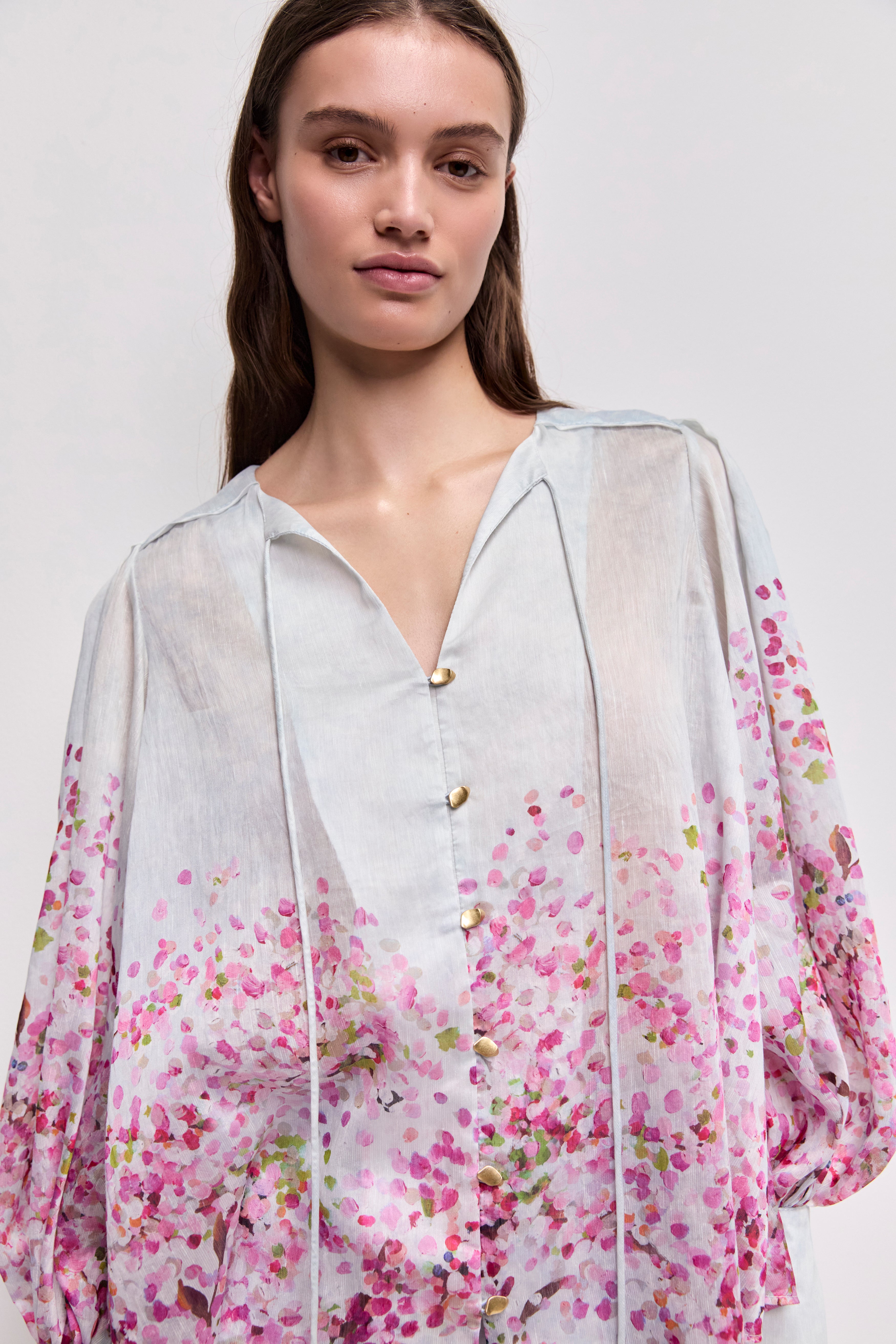 26SU1135_CH-BLM_4_1772156119