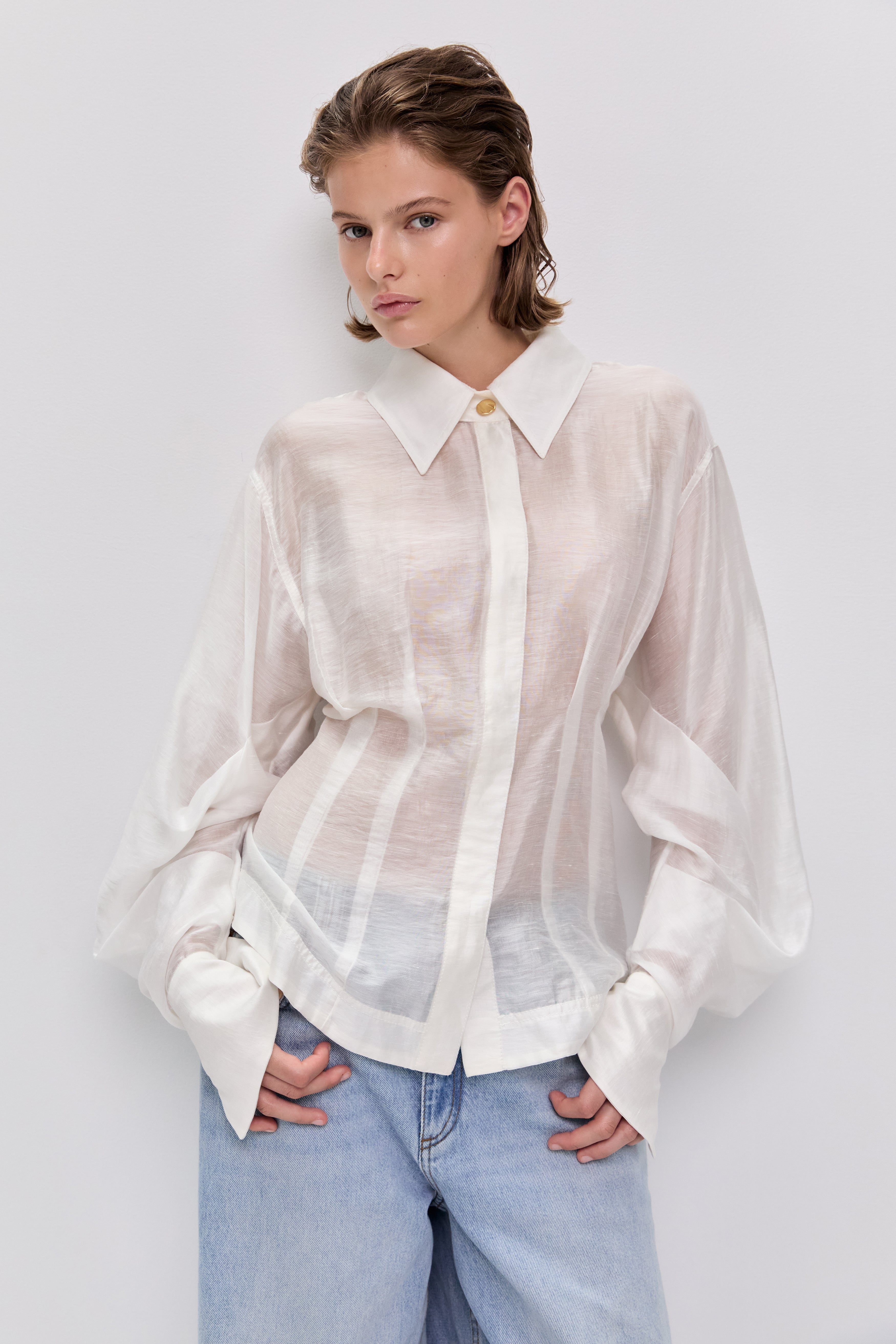 26SU1293_IVRY_3_1771467794