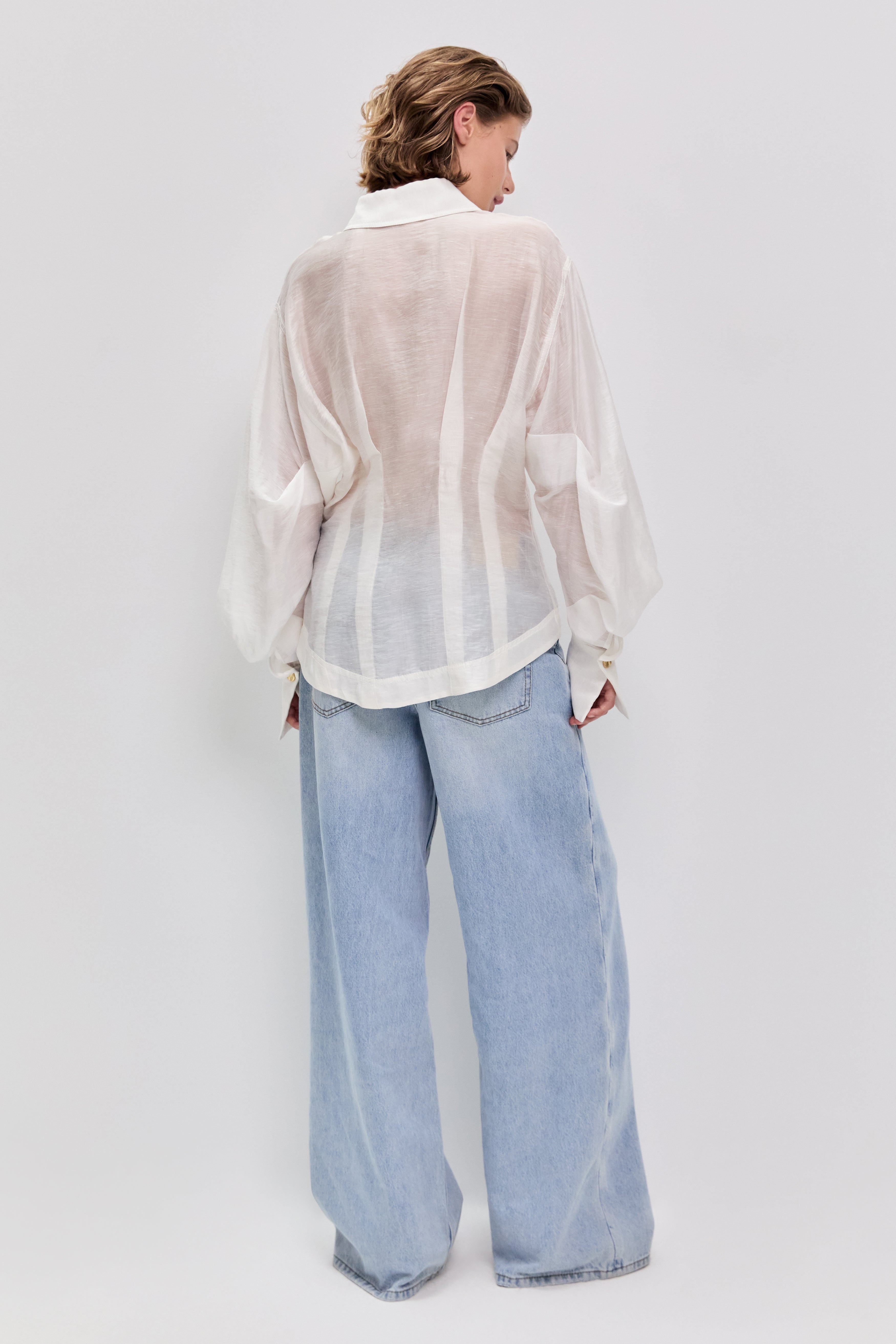 26SU1293_IVRY_6_1771467792