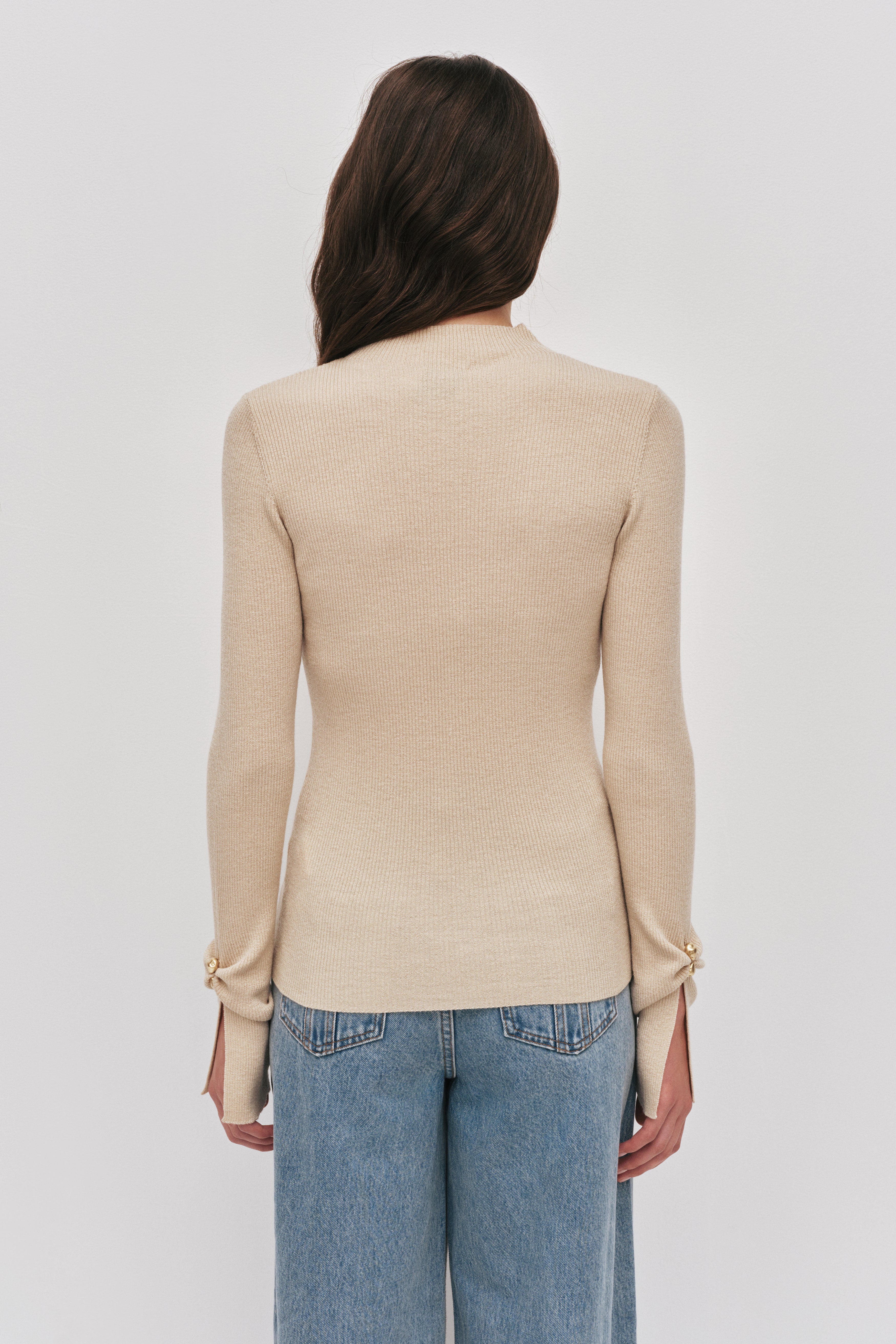 26SU1474_CHMP-GLD_5_1770595927