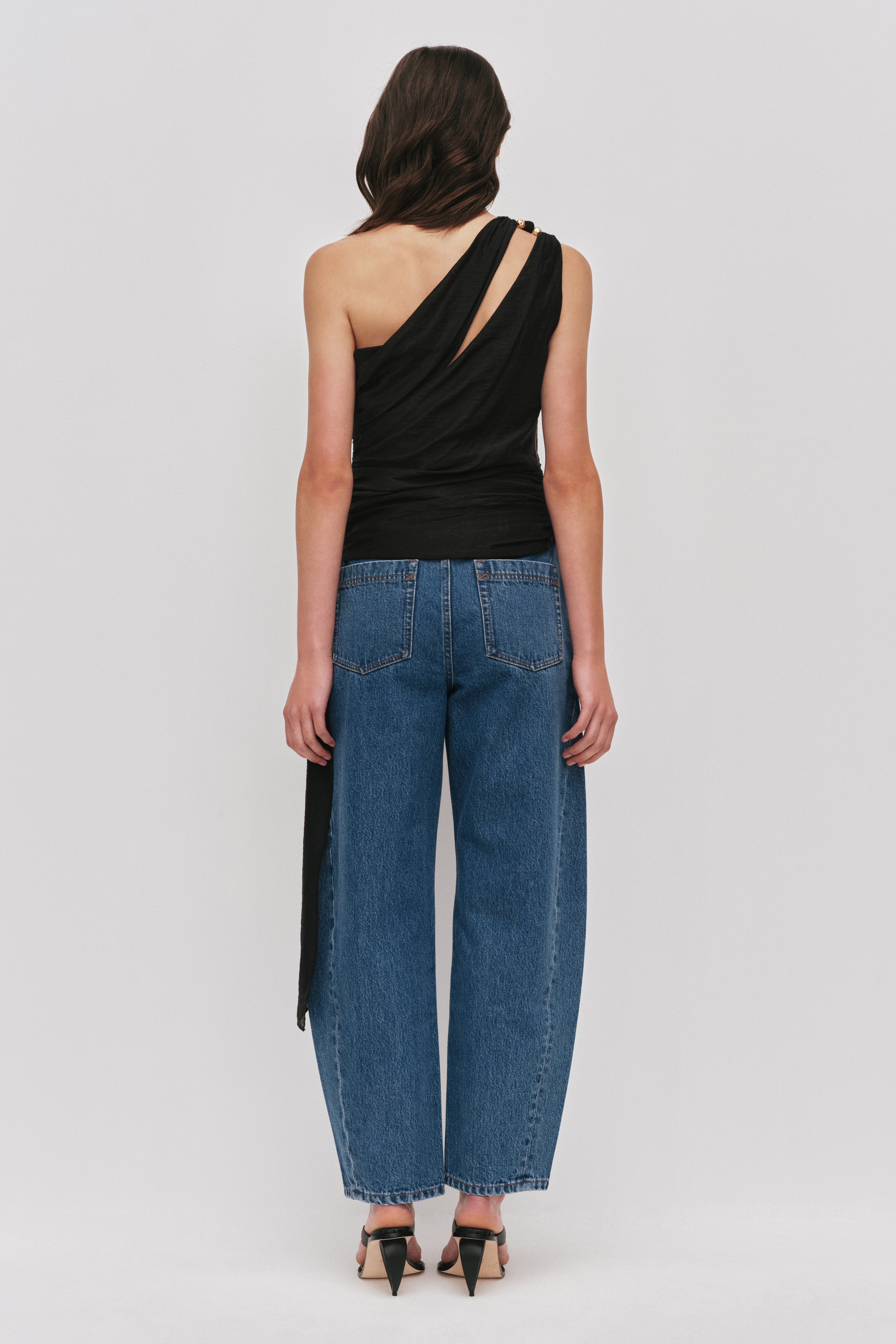 26SU1480_BLK_6_1770596146