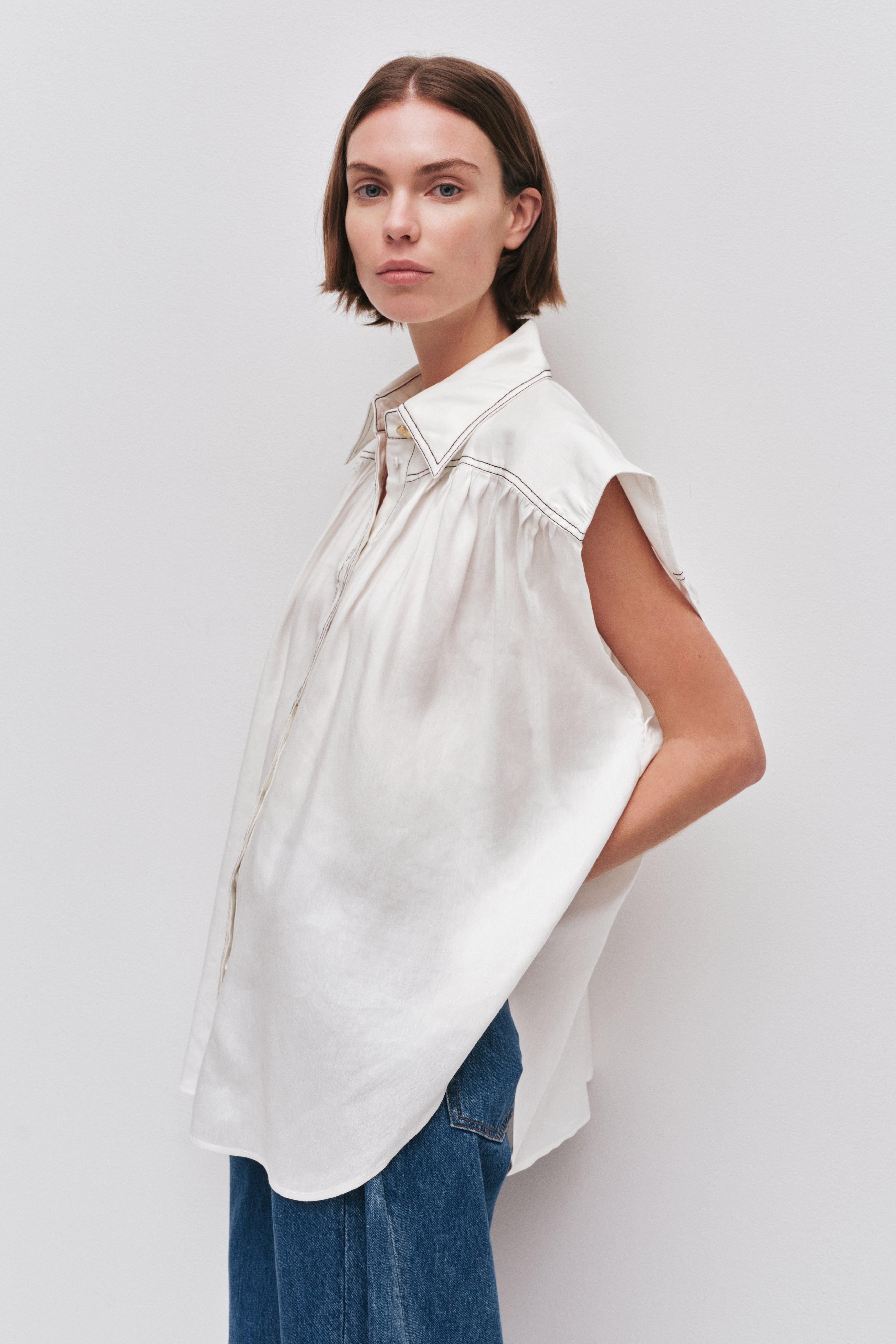 26SU1481_IVRY_4_1770014531