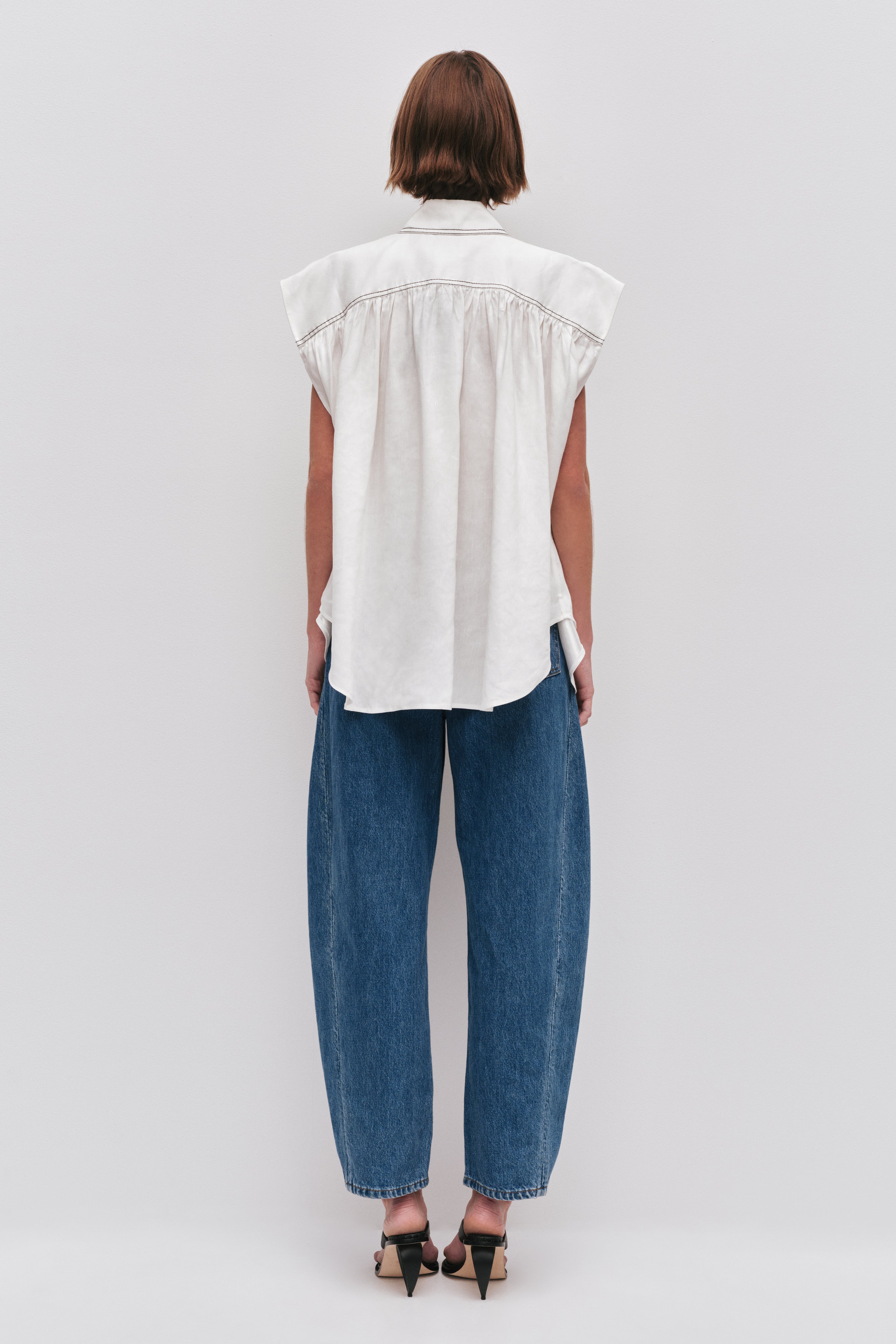 26SU1481_IVRY_7_1770014657