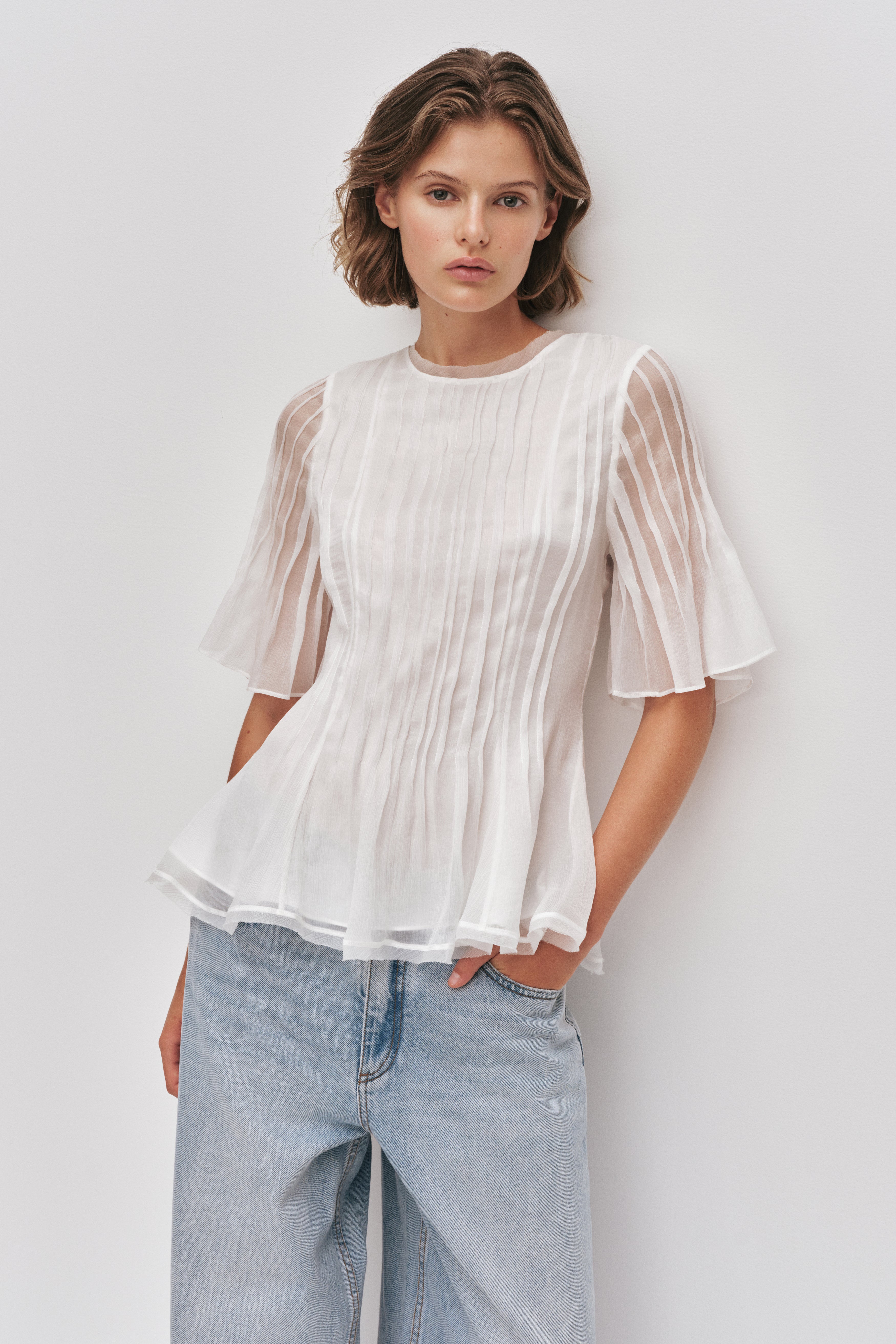 26SU1482_IVRY_3_1770596383