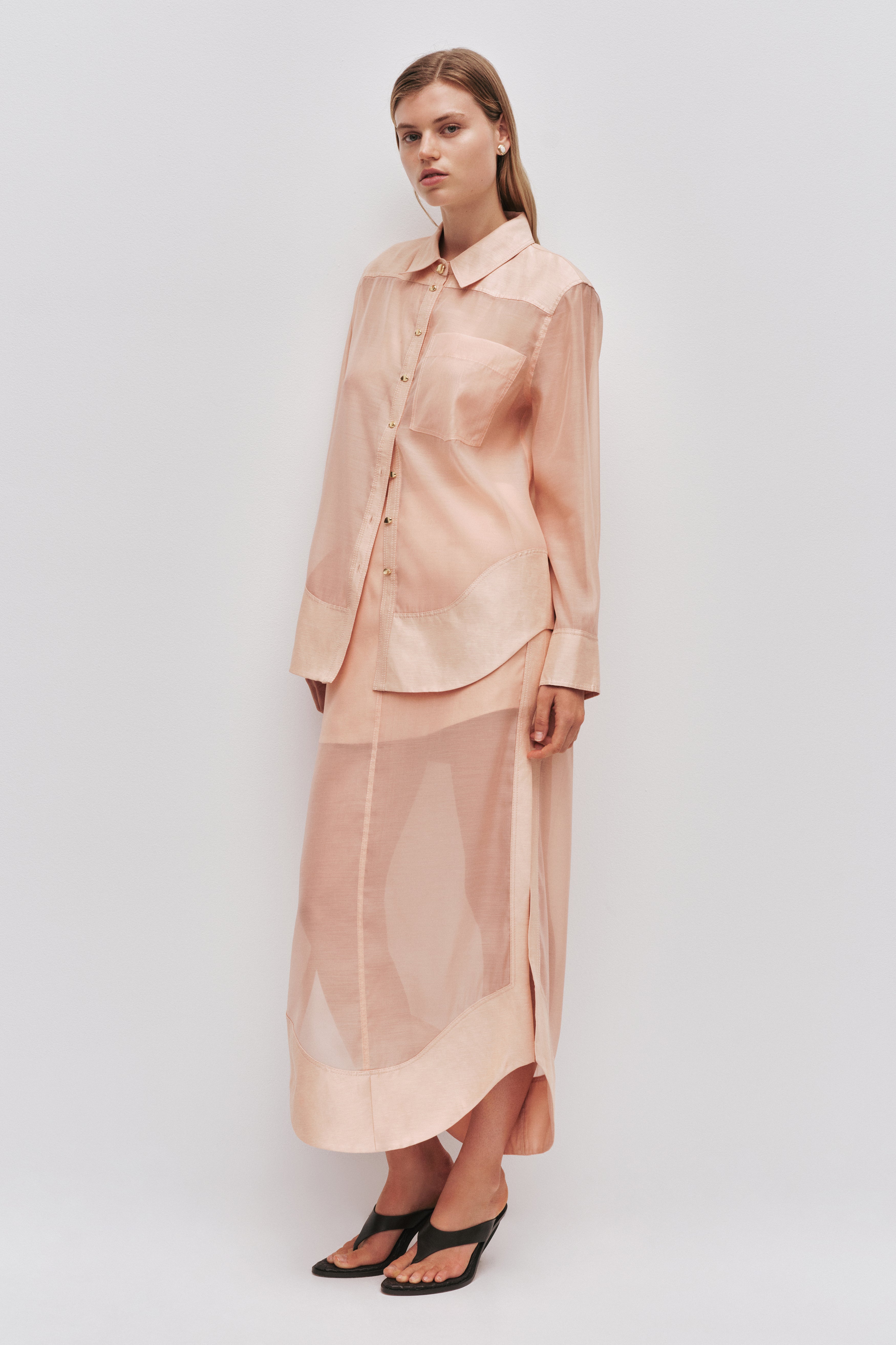 26SU1484_DY-SAND_6_1770008699