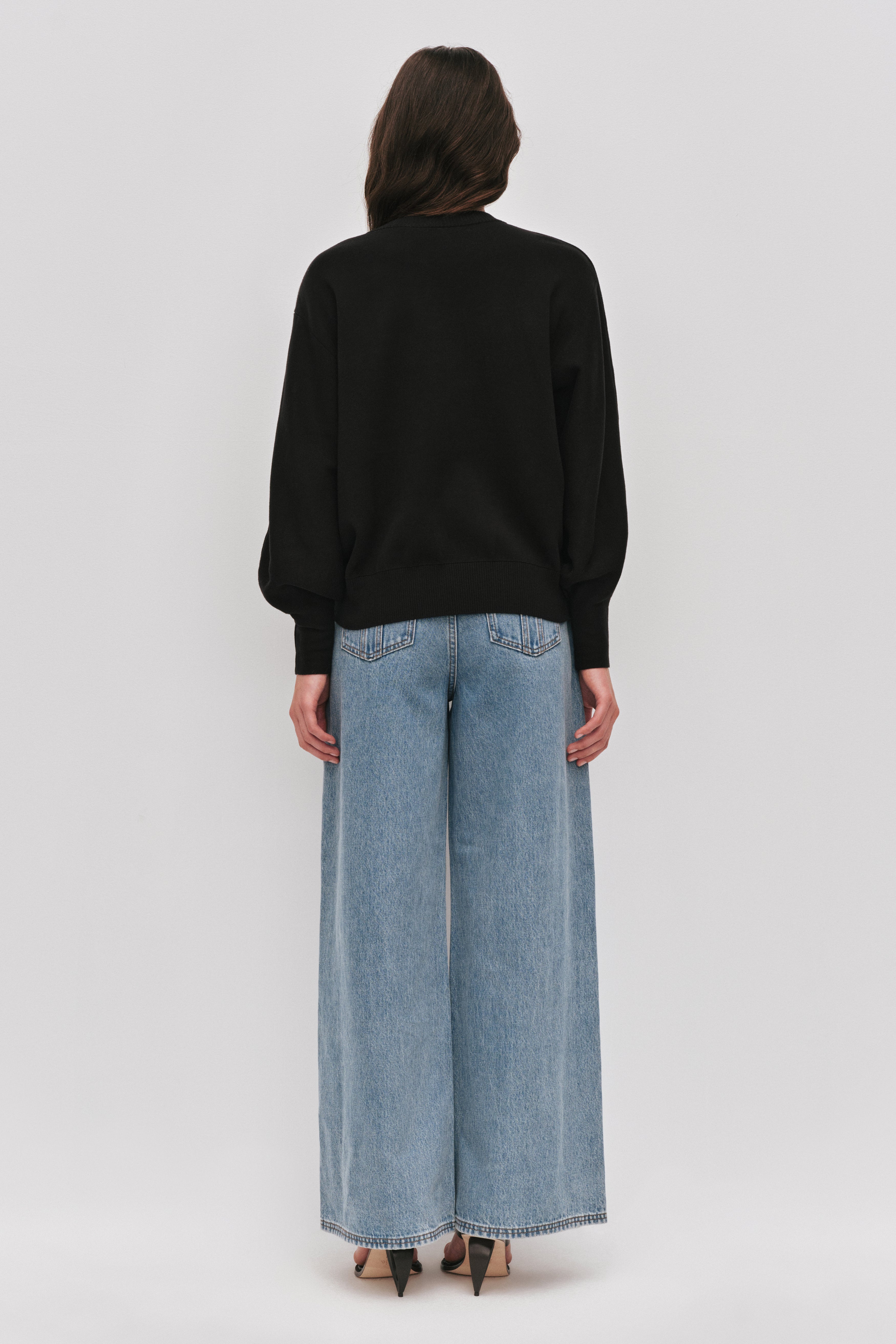 26SU1494_BLK_6_1770596460