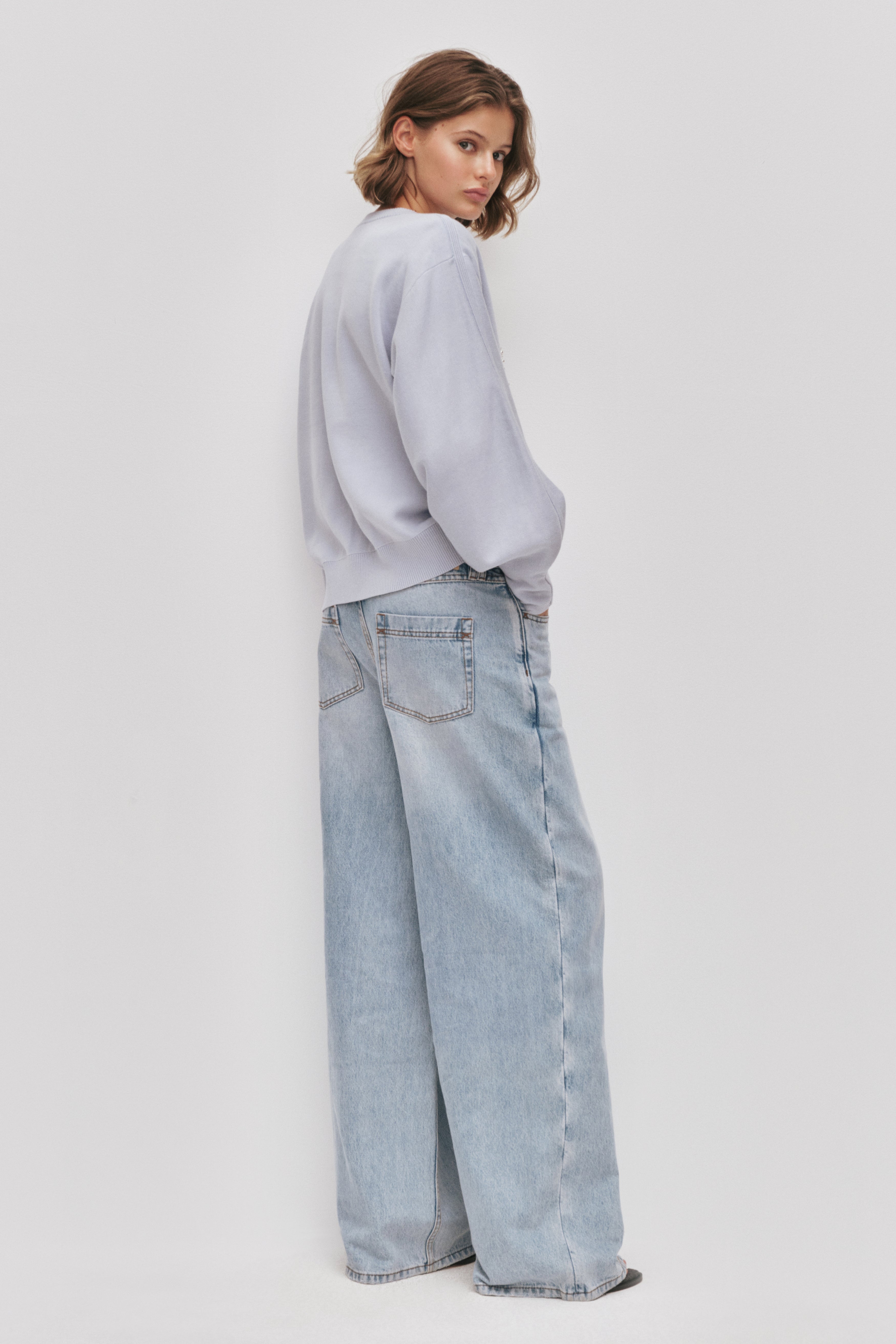 26SU1494_FRN-BLU_6_1770596567