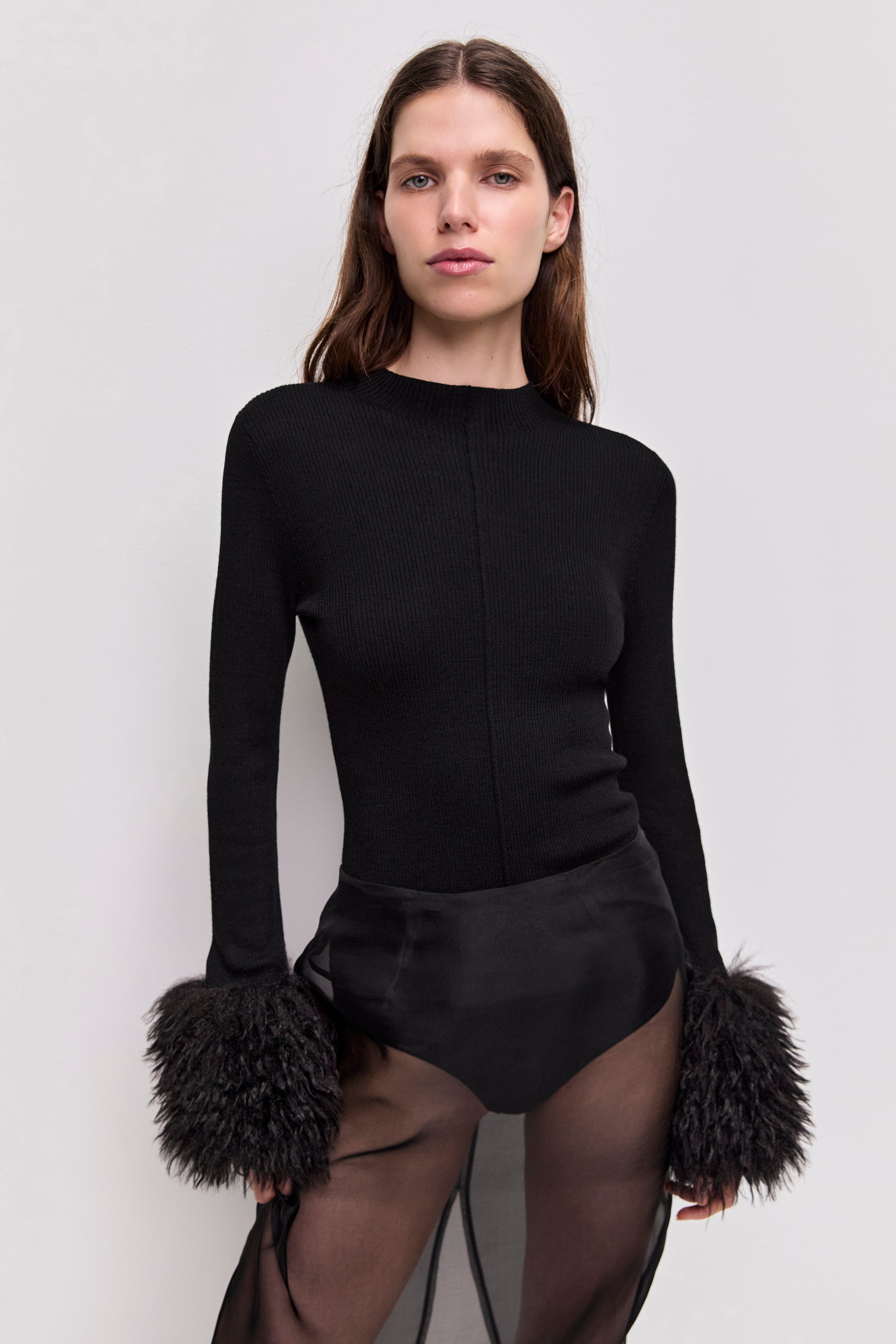 26SU1514_BLK_3_1772155108