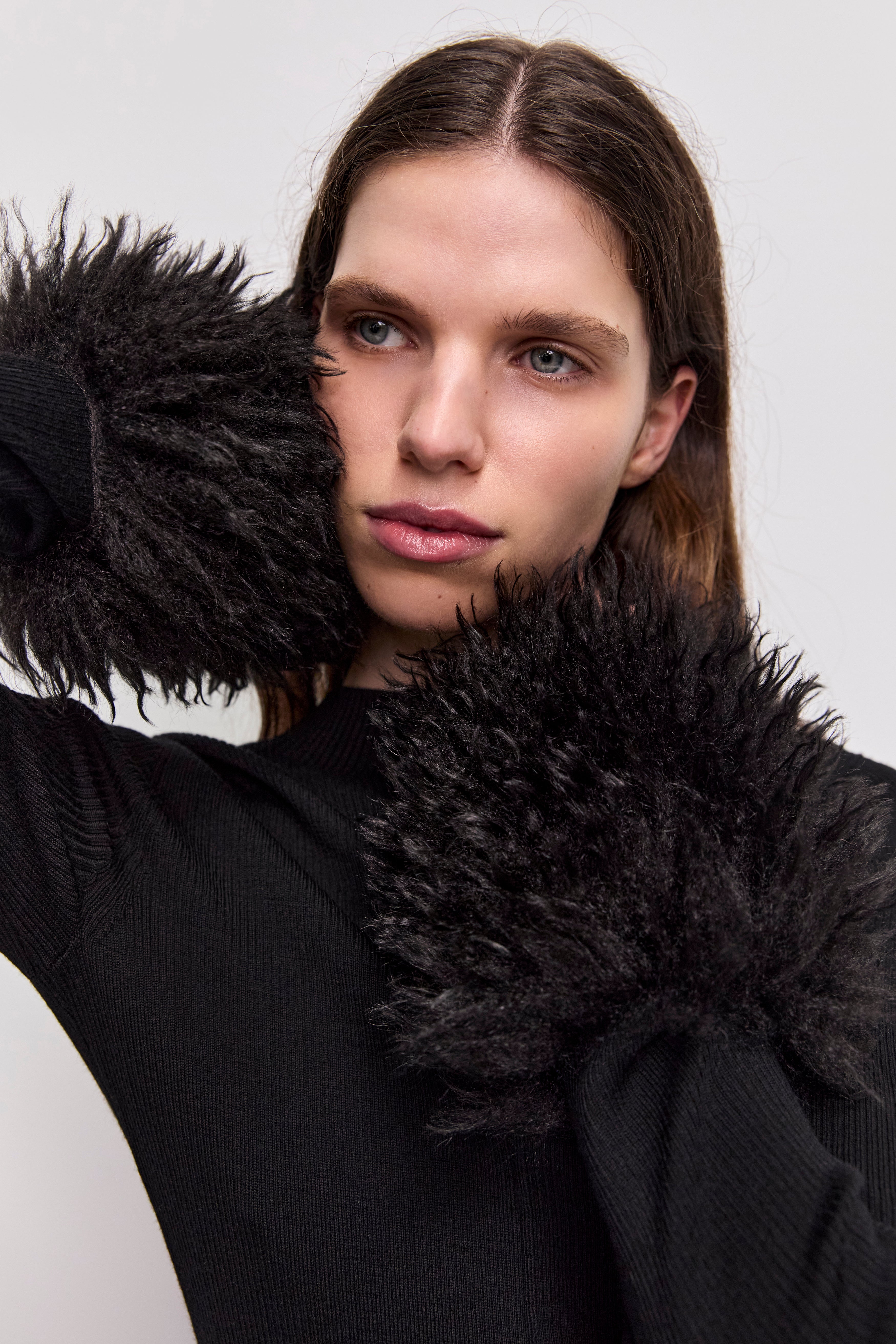 26SU1514_BLK_4_1772155112