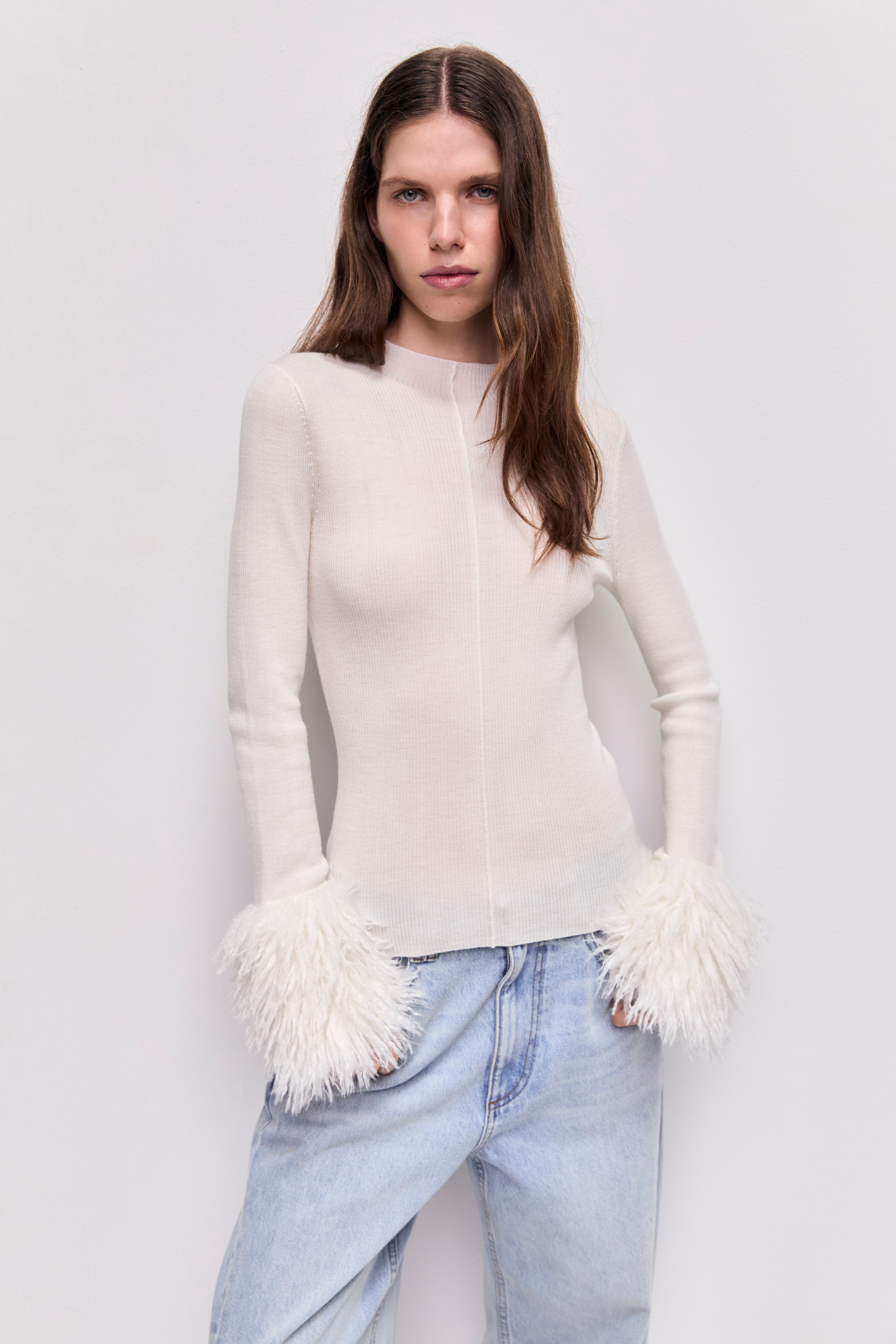 26SU1514_IVRY_4_1772153206