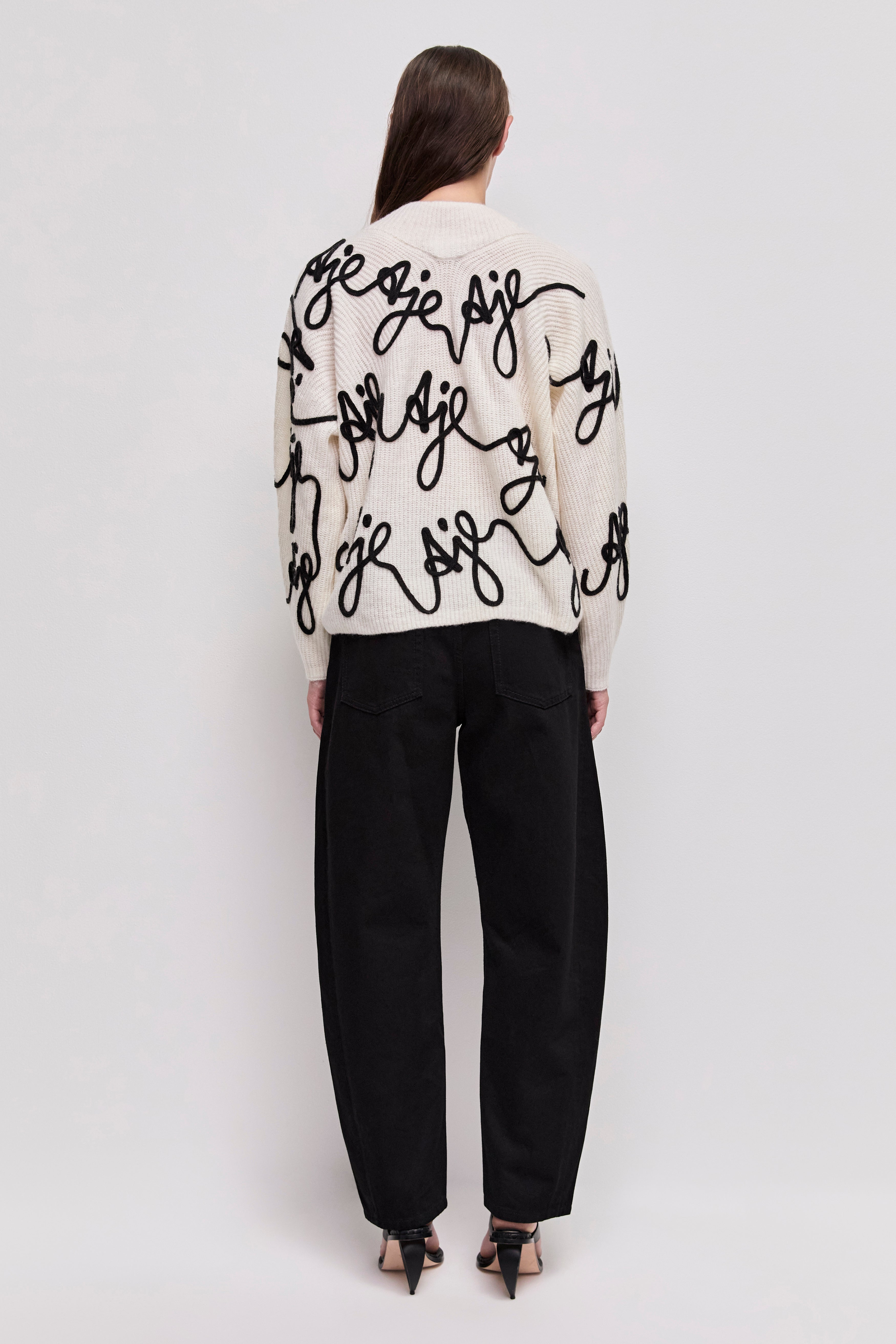 26SU1515_IVRY-BLK_6_1772155194