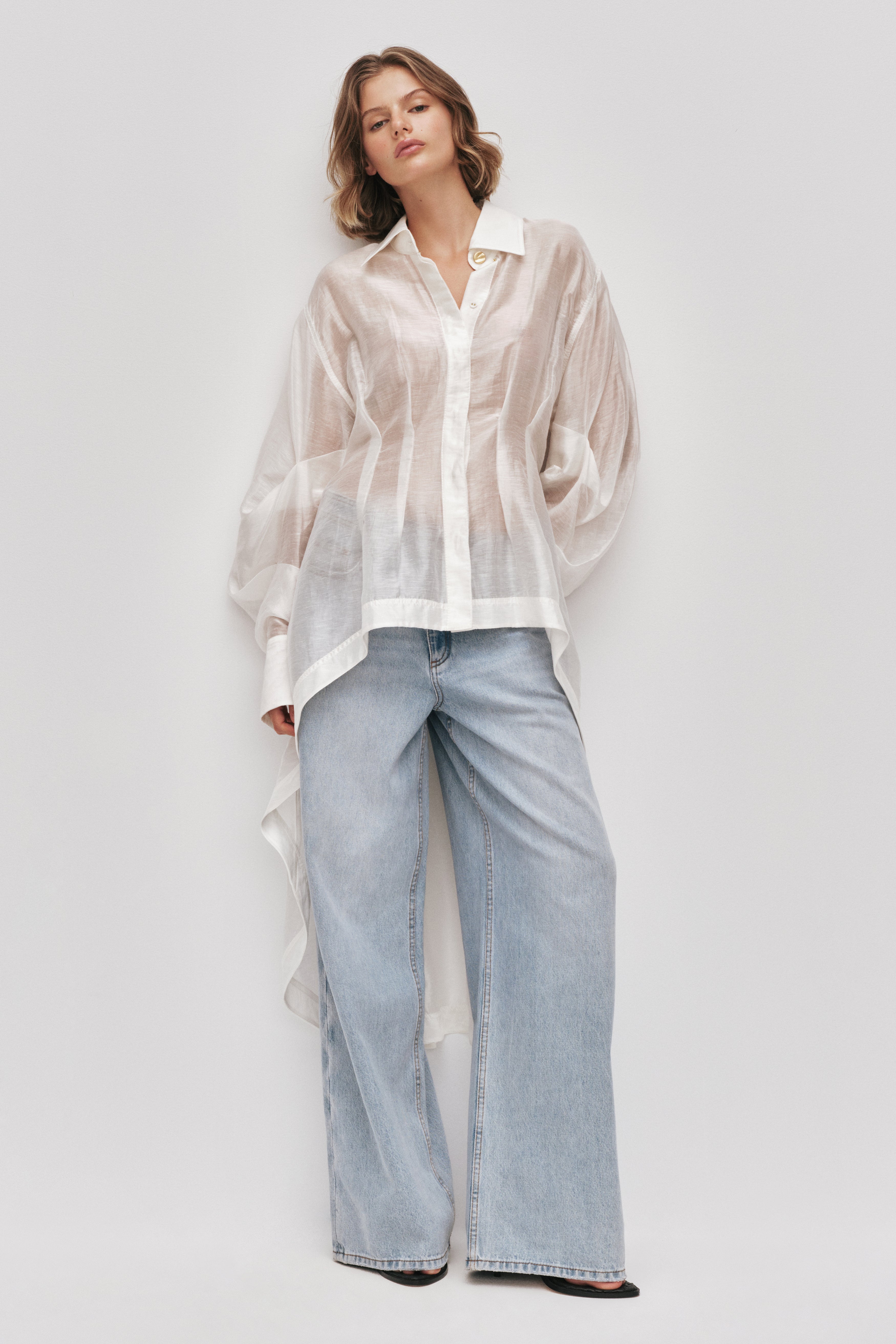 26SU1532_IVRY_3_1770597390