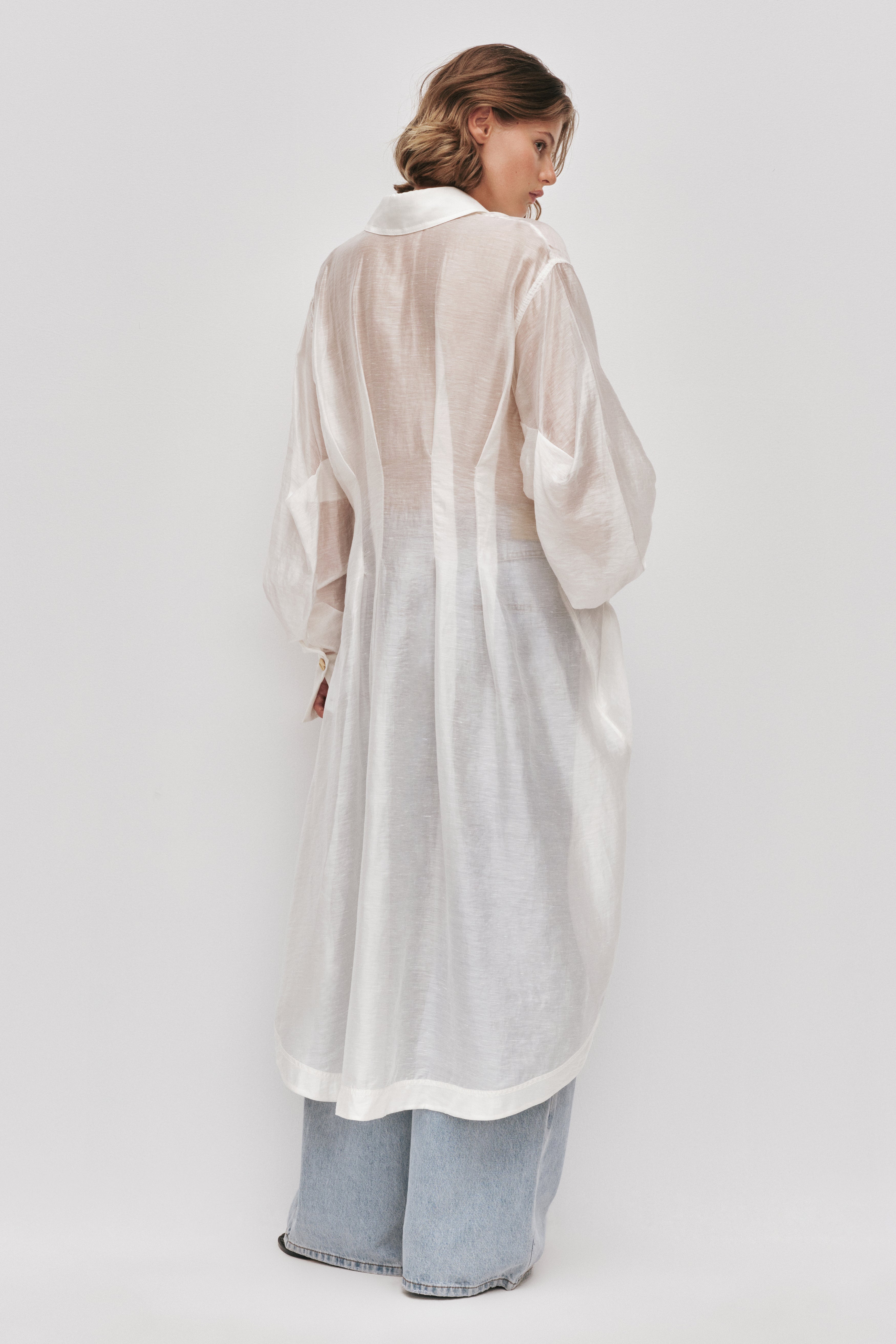 26SU1532_IVRY_9_1770597393