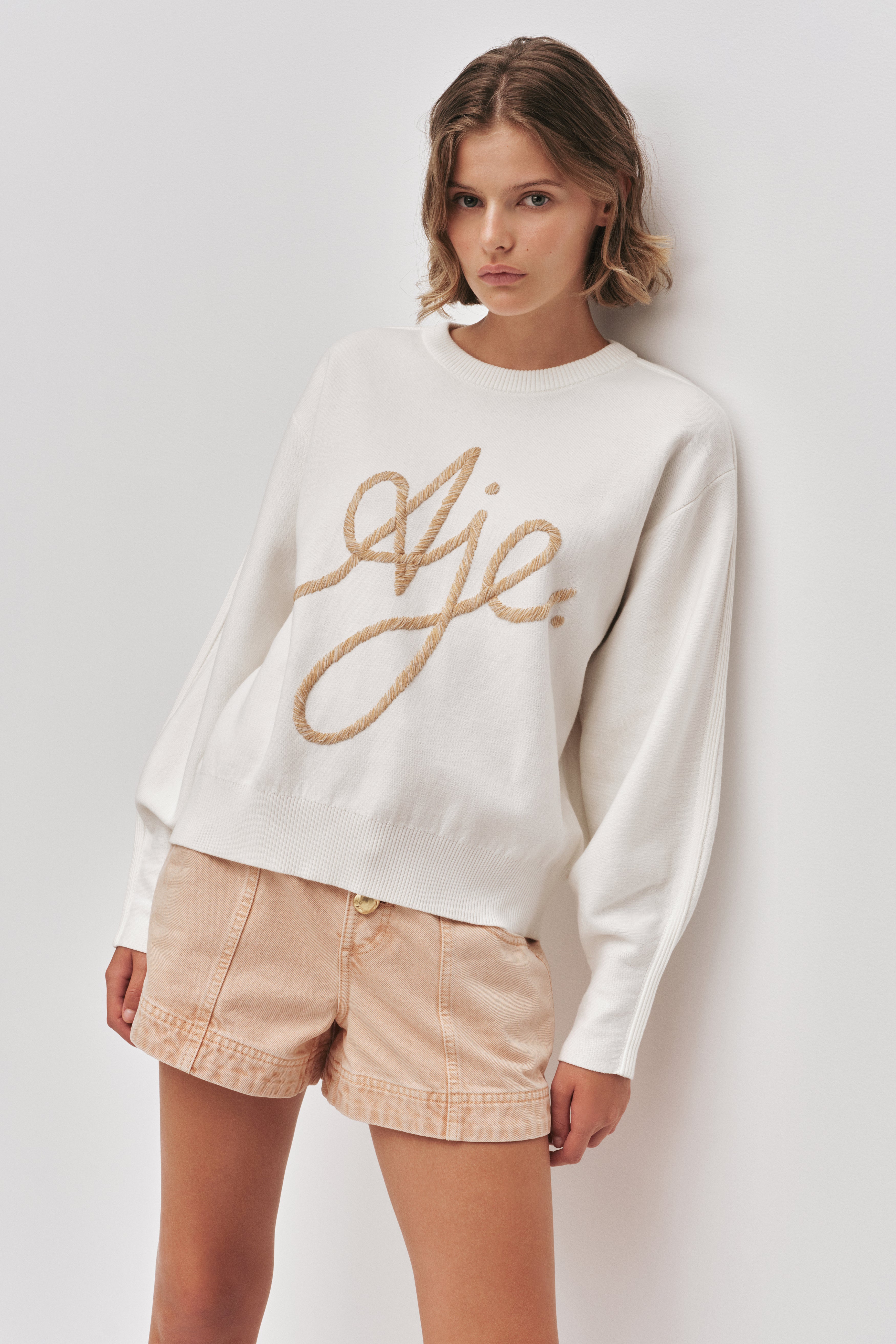 26SU1571_IVRY_3_1771198704