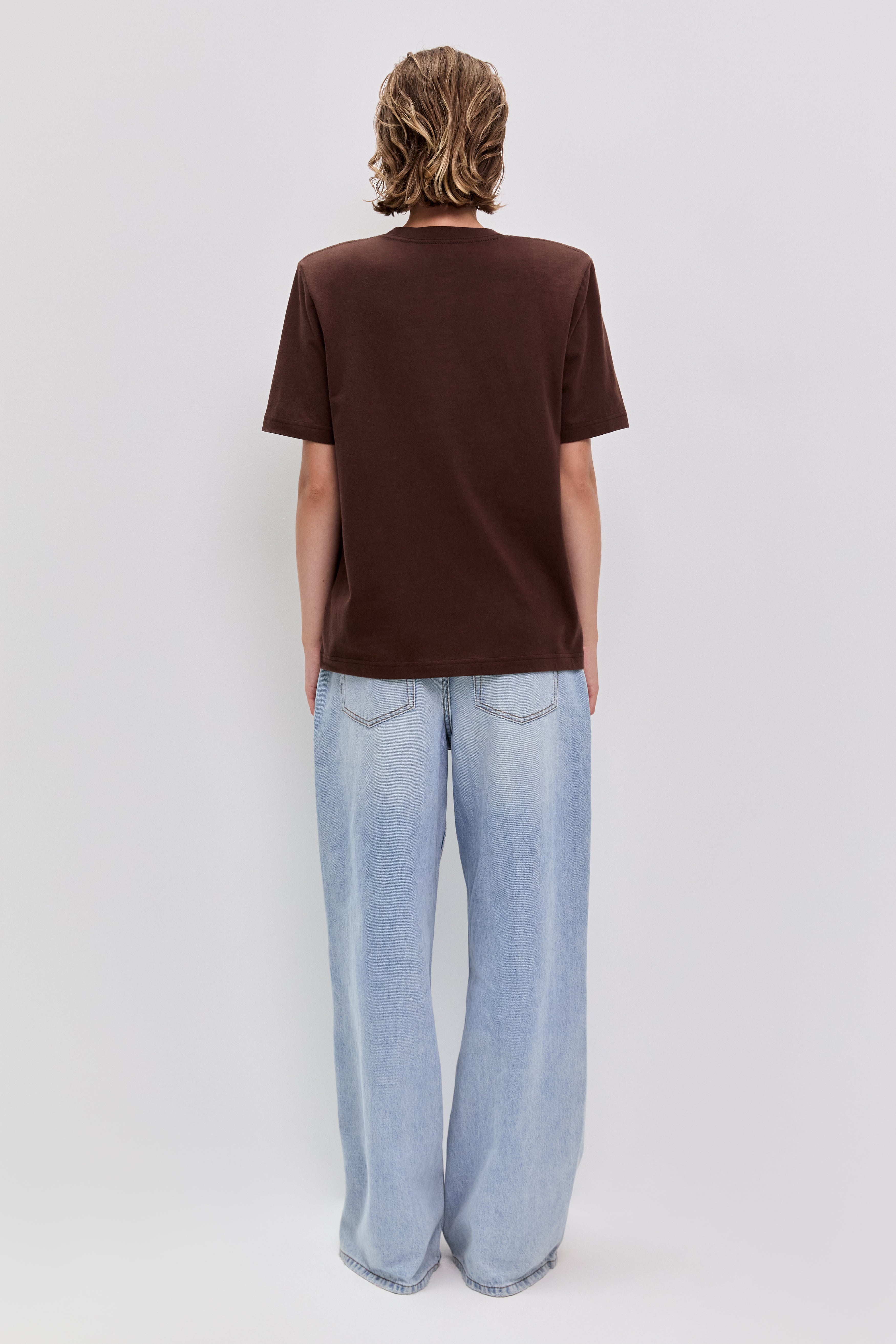 26SU1612_CHOC_6_1771468464