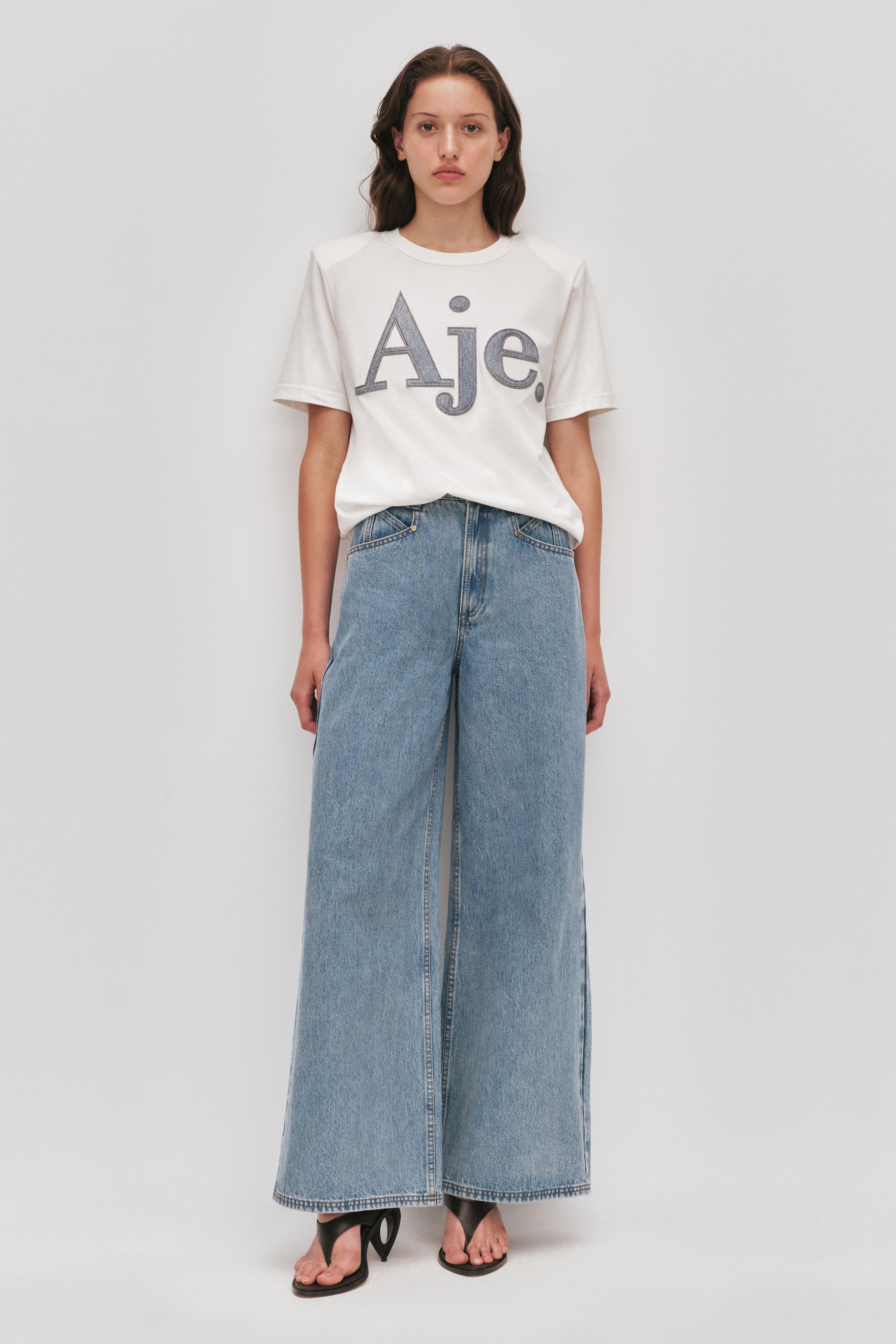 26SU1627_IVRY-BLU_1_1770702515